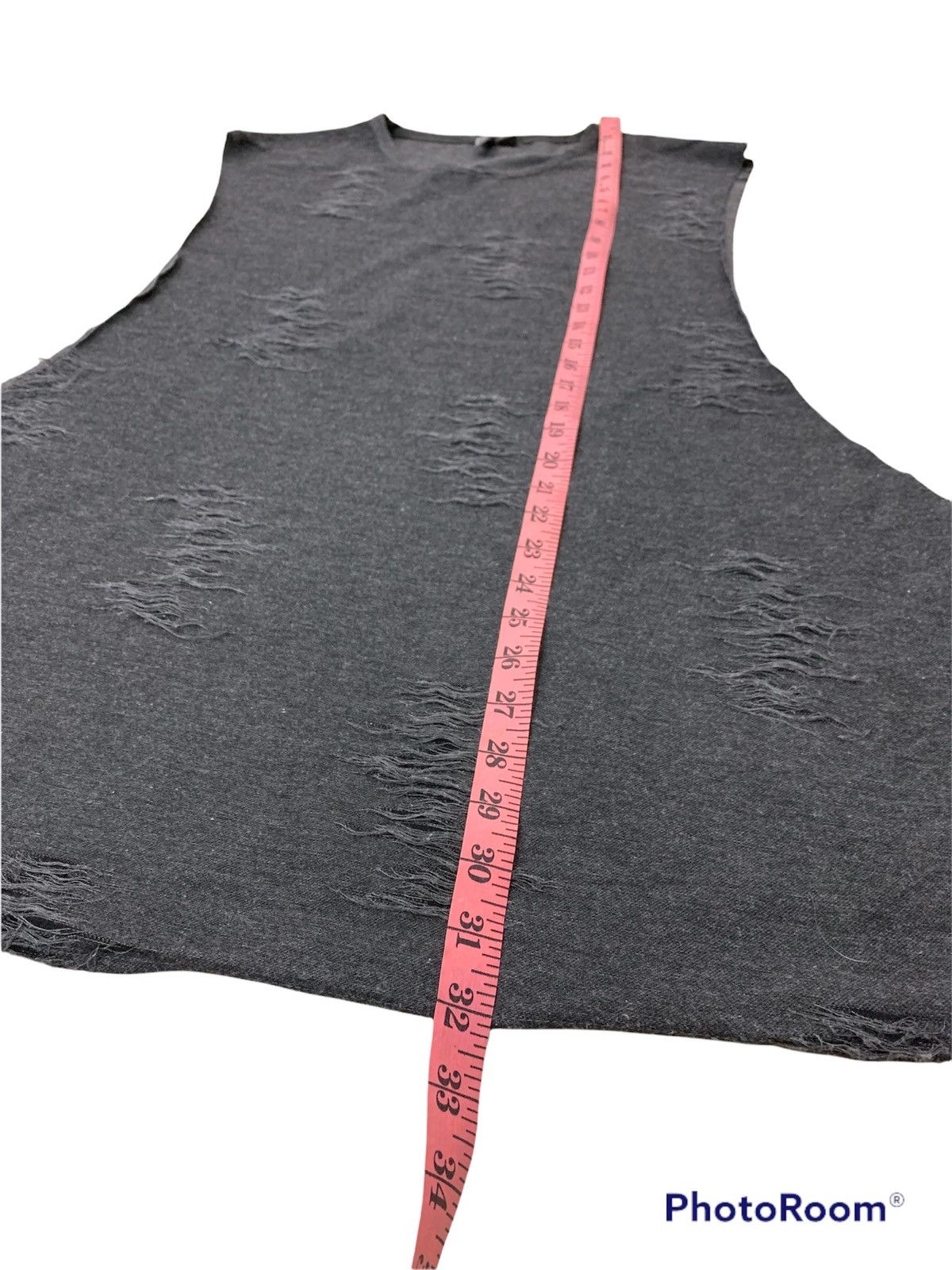 Asos DISTRESSED RAZORCUT DROPPED ARMHOLE SLEEVELESS SHIRT Size US XXL / EU 58 / 5 - 3 Thumbnail
