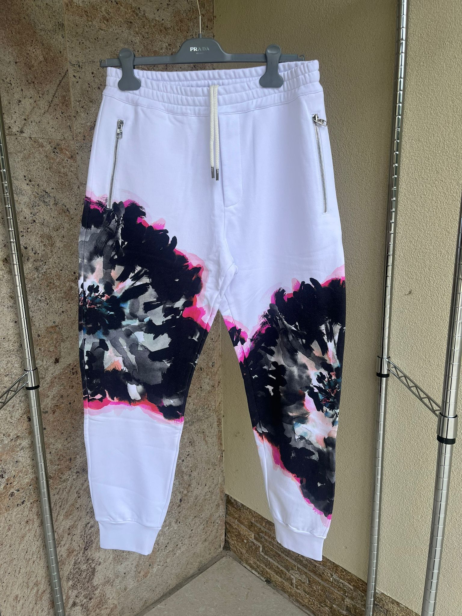 Alexander McQueen Logo Sweatpants / Joggers With Floral Detail Multicolor Size US 30 / EU 46 - 3 Thumbnail