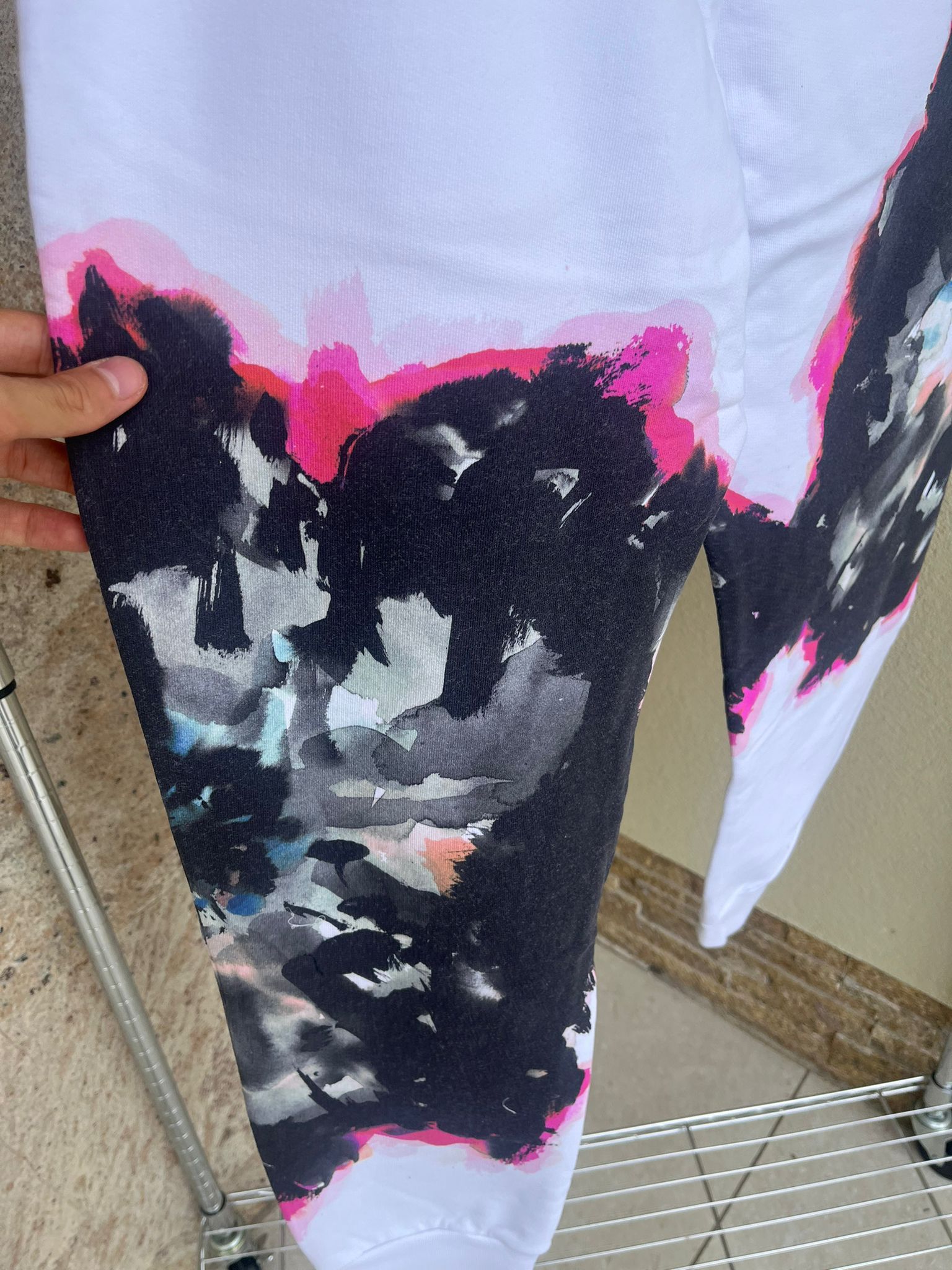 Alexander McQueen Logo Sweatpants / Joggers With Floral Detail Multicolor Size US 30 / EU 46 - 15 Thumbnail