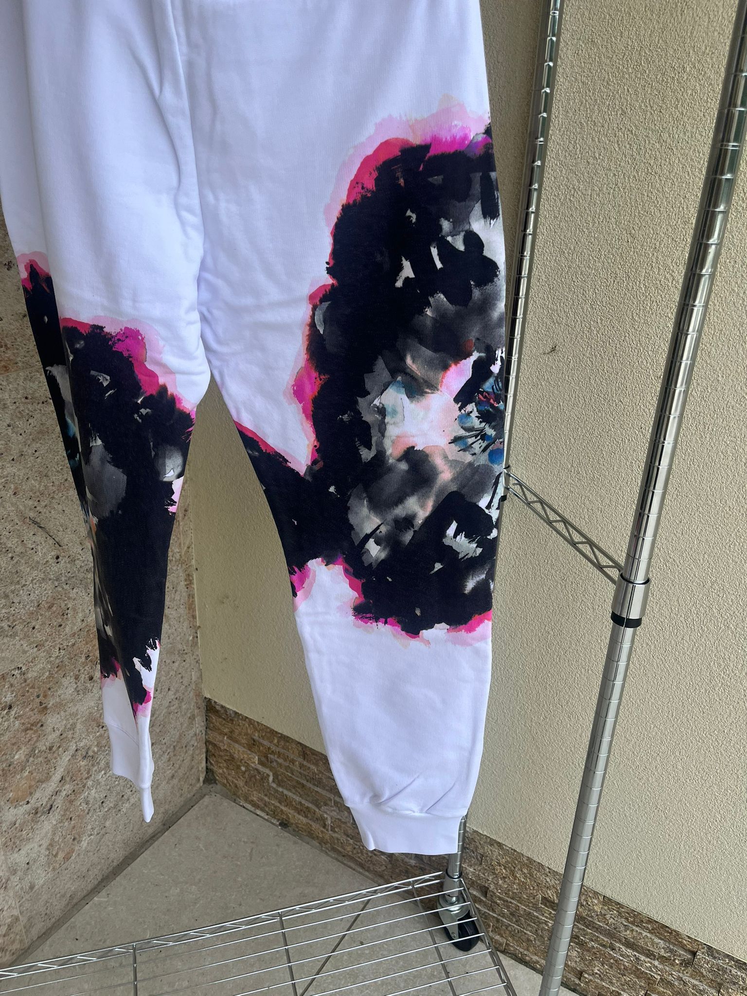 Alexander McQueen Logo Sweatpants / Joggers With Floral Detail Multicolor Size US 30 / EU 46 - 13 Thumbnail
