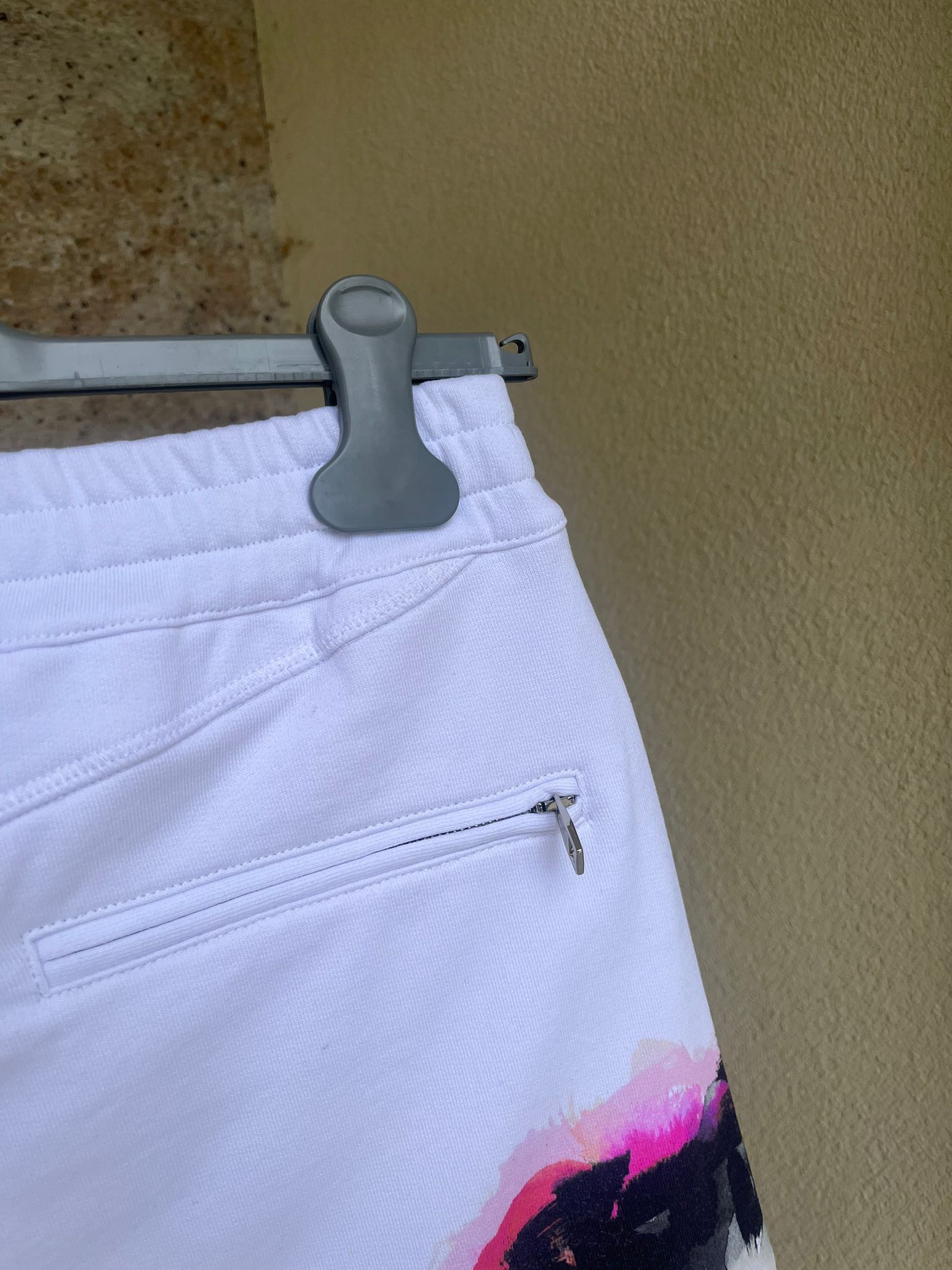 Alexander McQueen Logo Sweatpants / Joggers With Floral Detail Multicolor Size US 30 / EU 46 - 17 Thumbnail