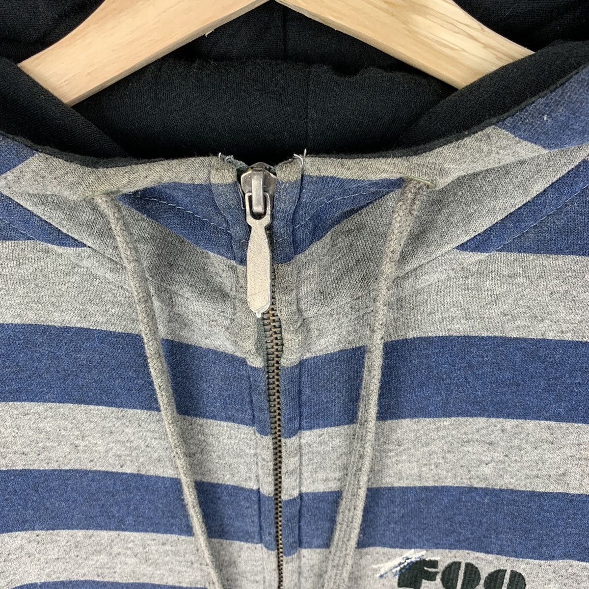 Band Tees × Vintage Vintage Foo Fighters 2007 Album Stripe Hoodie Sweatshirt Size US L / EU 52-54 / 3 - 4 Thumbnail