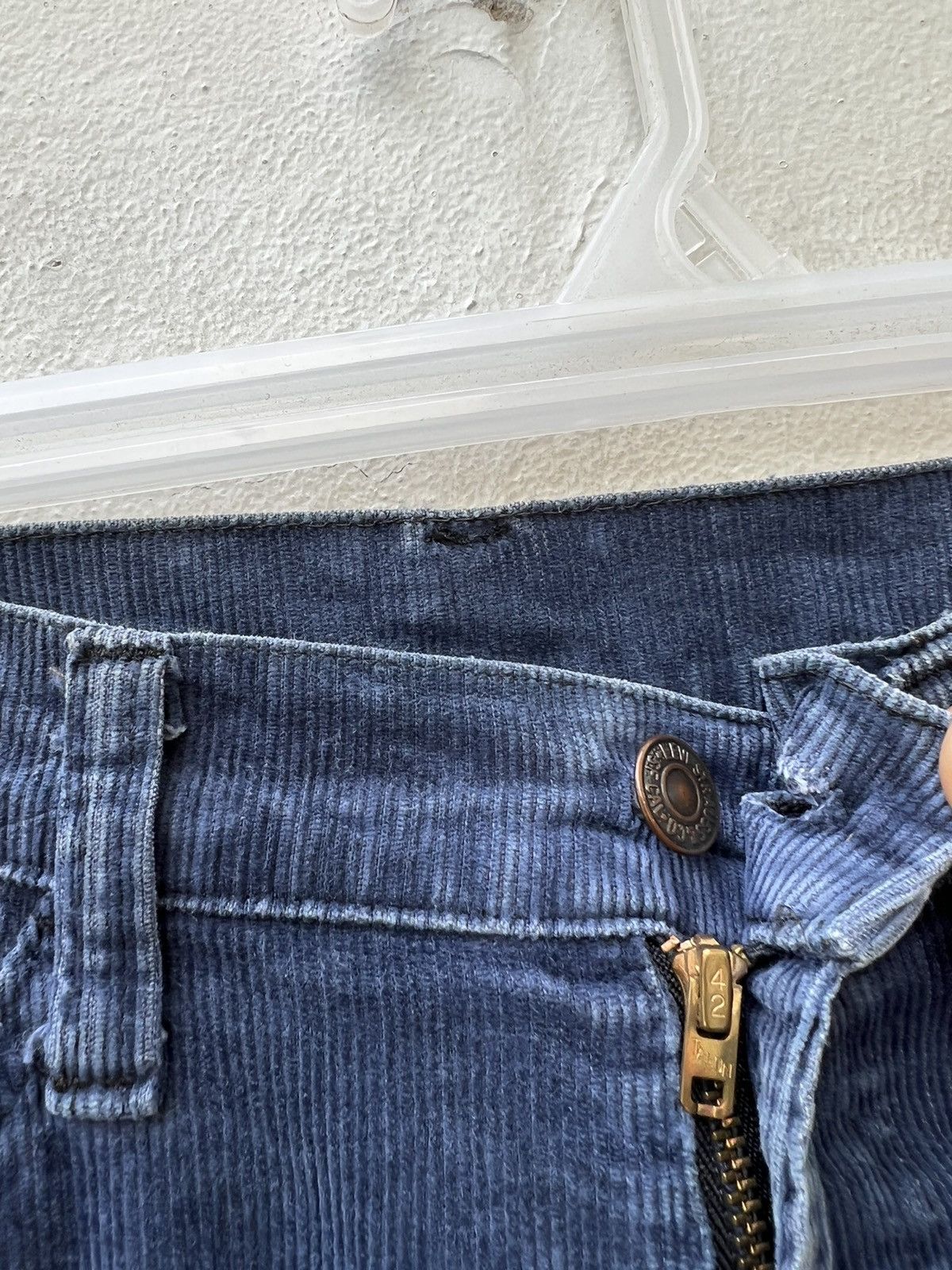 Levi's Vintage 70s Levi’s 646 Fade Blue Corduroy Flare Jeans Size US 29 - 8 Thumbnail