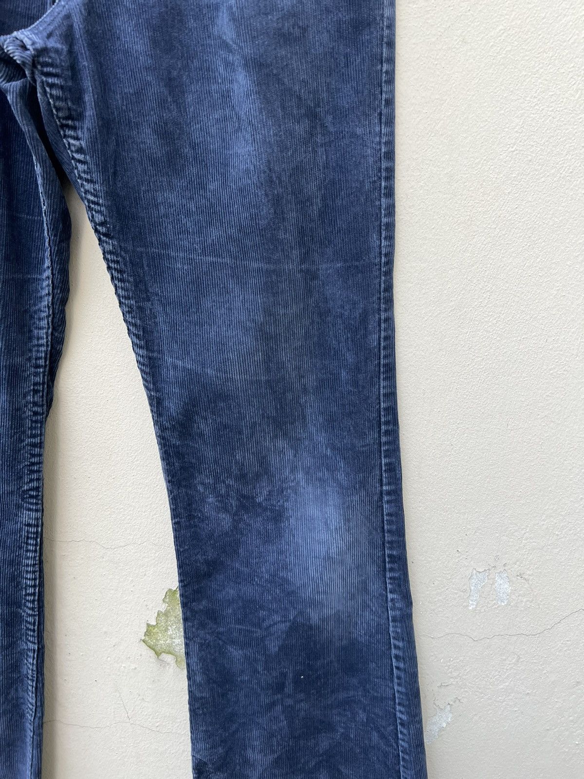 Levi's Vintage 70s Levi’s 646 Fade Blue Corduroy Flare Jeans Size US 29 - 13 Thumbnail