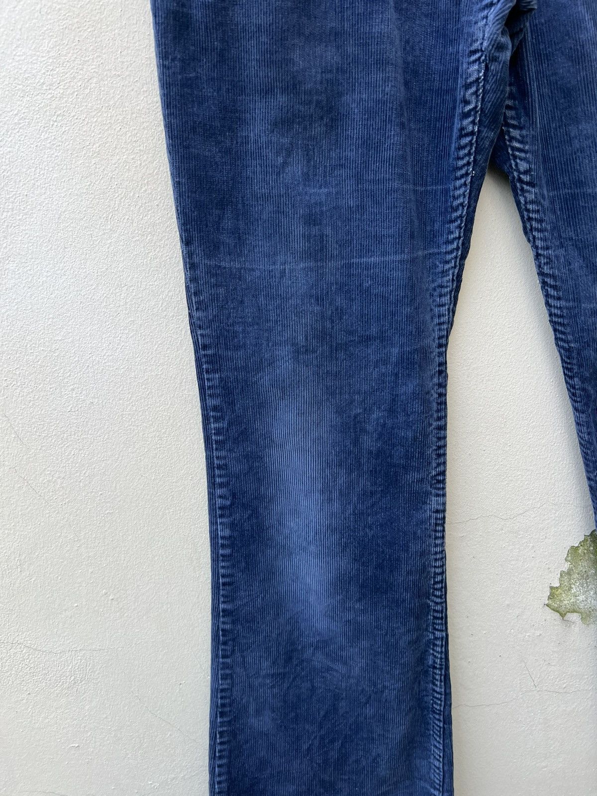Levi's Vintage 70s Levi’s 646 Fade Blue Corduroy Flare Jeans Size US 29 - 10 Thumbnail