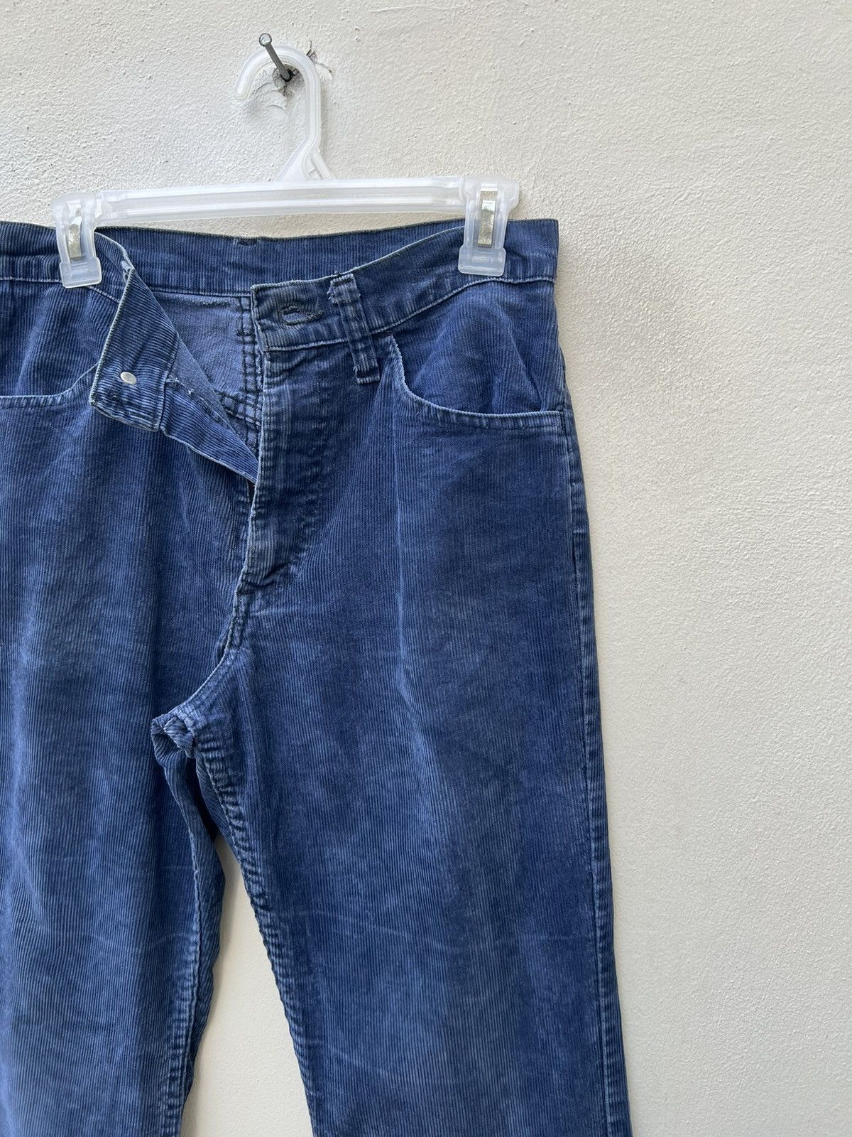 Levi's Vintage 70s Levi’s 646 Fade Blue Corduroy Flare Jeans Size US 29 - 12 Thumbnail