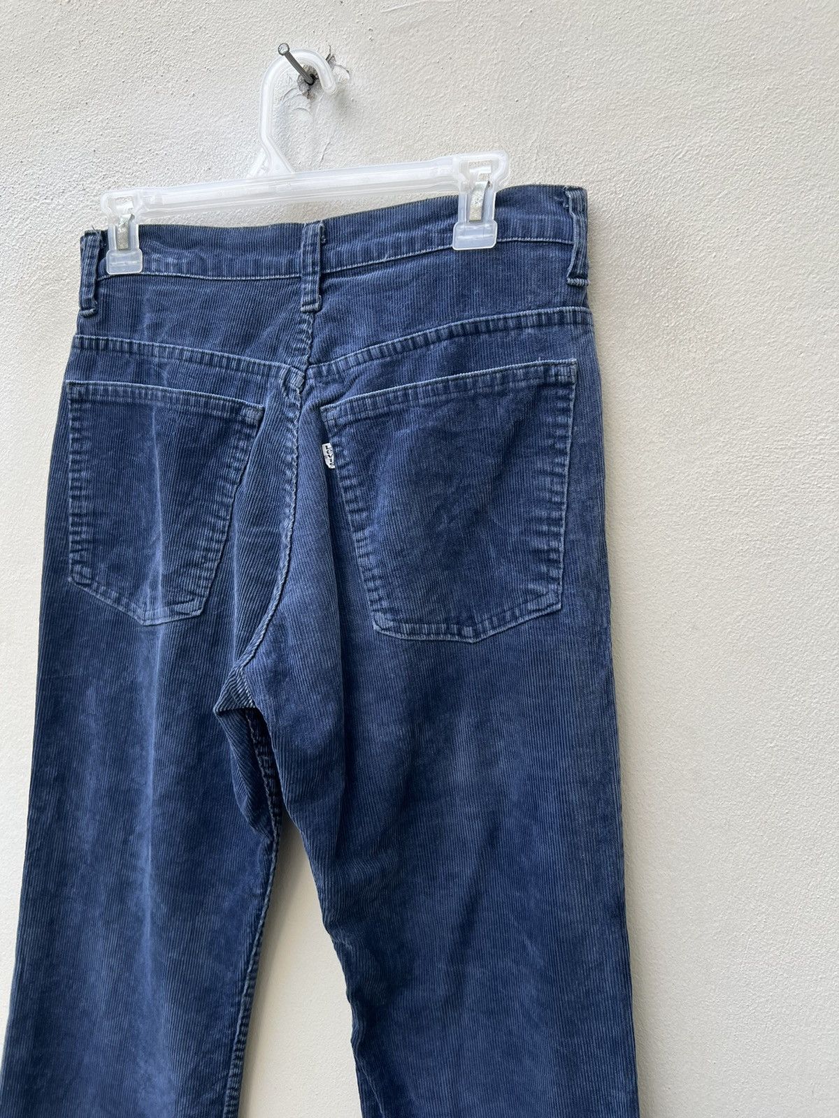 Levi's Vintage 70s Levi’s 646 Fade Blue Corduroy Flare Jeans Size US 29 - 19 Thumbnail