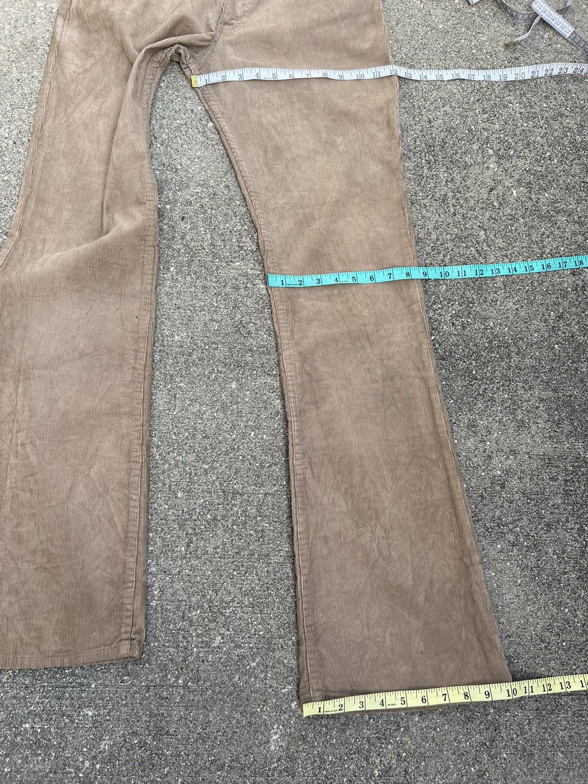 Levi's Vintage 70s Levi’s 646 Talon 42 Zipper Corduroy Flare Jeans Size US 33 - 3 Thumbnail