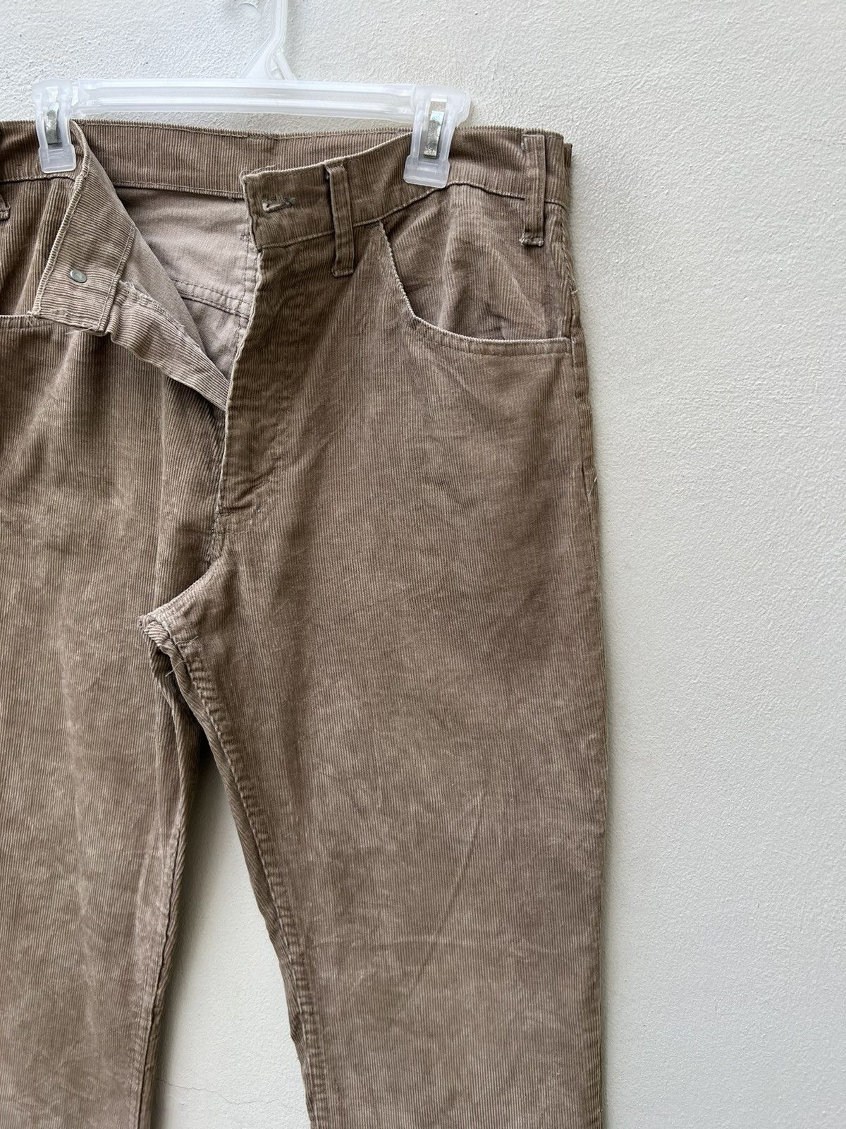 Levi's Vintage 70s Levi’s 646 Talon 42 Zipper Corduroy Flare Jeans Size US 33 - 12 Thumbnail