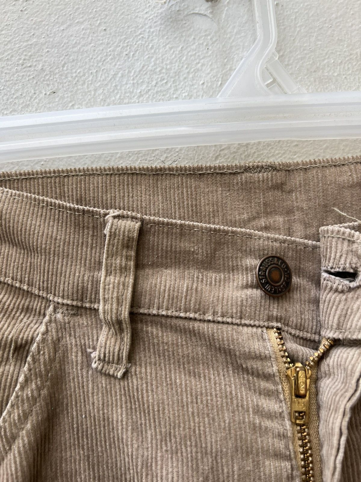 Levi's Vintage 70s Levi’s 646 Talon 42 Zipper Corduroy Flare Jeans Size US 33 - 8 Thumbnail