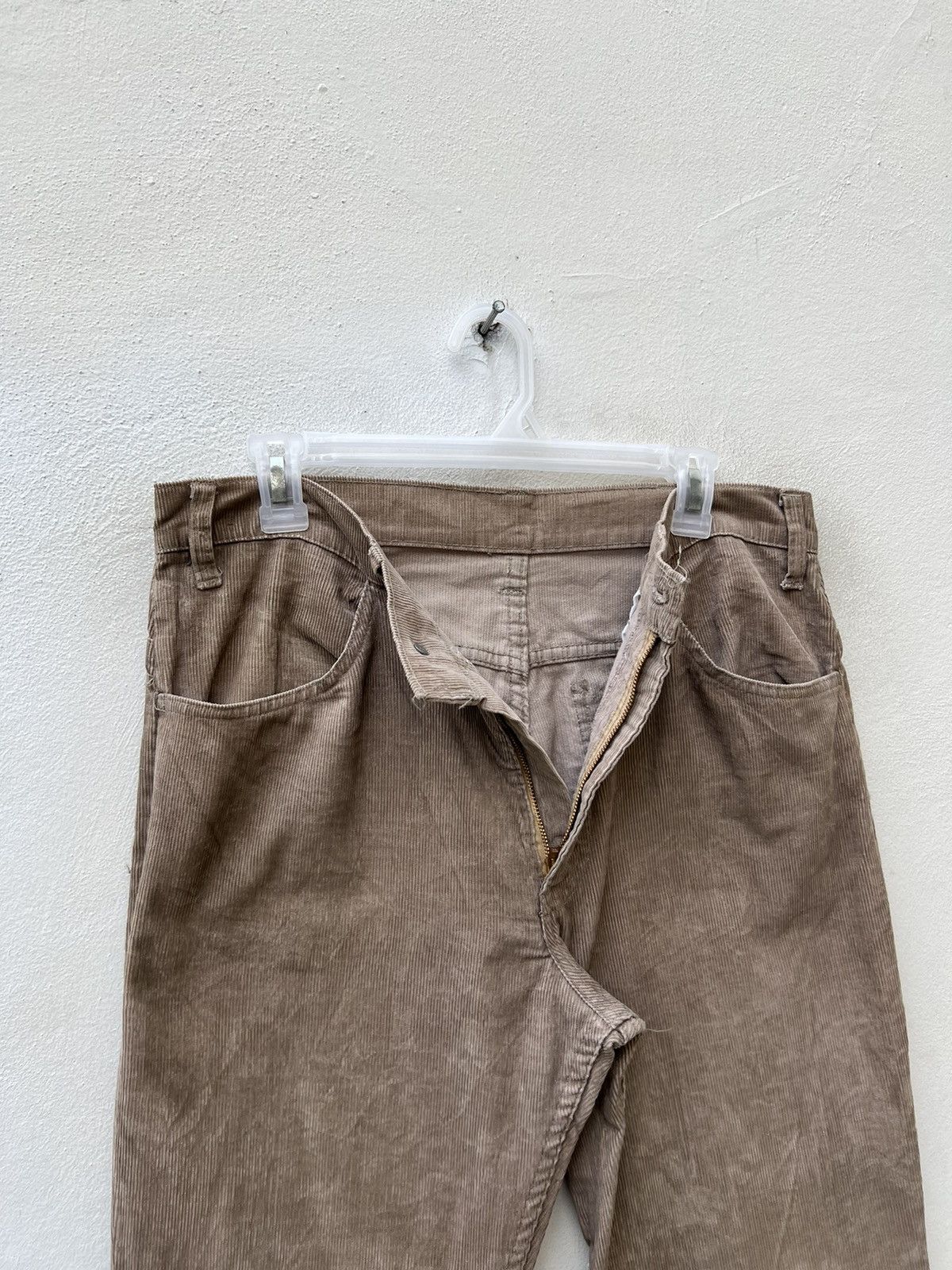 Levi's Vintage 70s Levi’s 646 Talon 42 Zipper Corduroy Flare Jeans Size US 33 - 9 Thumbnail