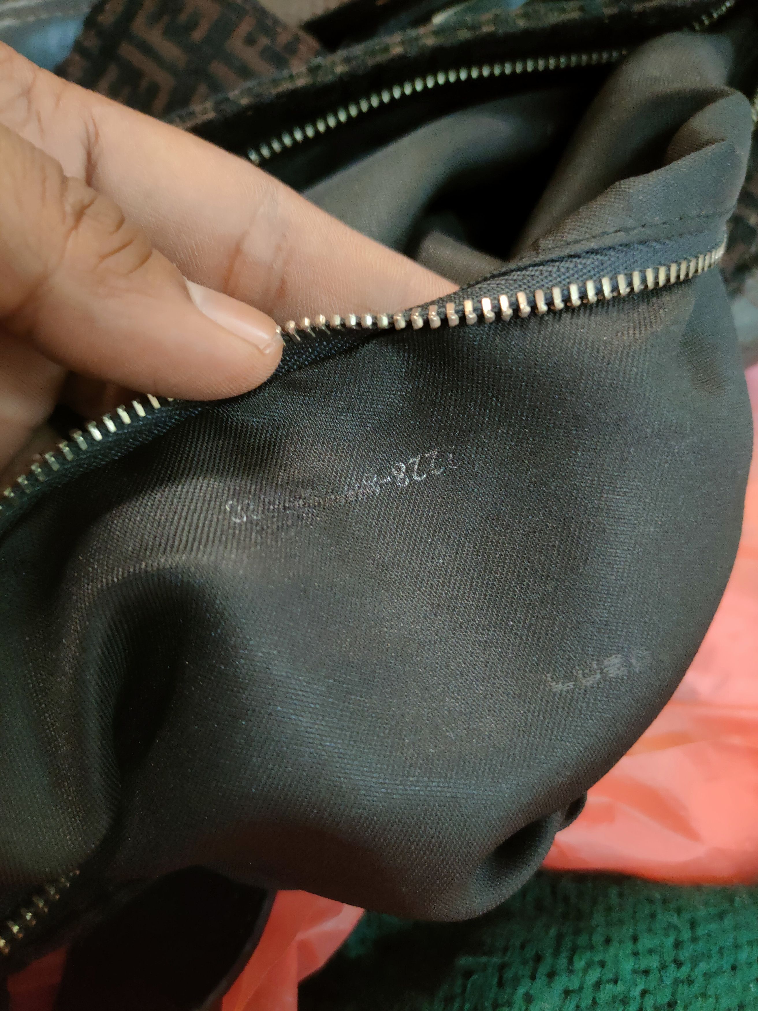 Fendi Fendi monogram Tote shoulder hand Bag #SB028 Size ONE SIZE - 23 Thumbnail