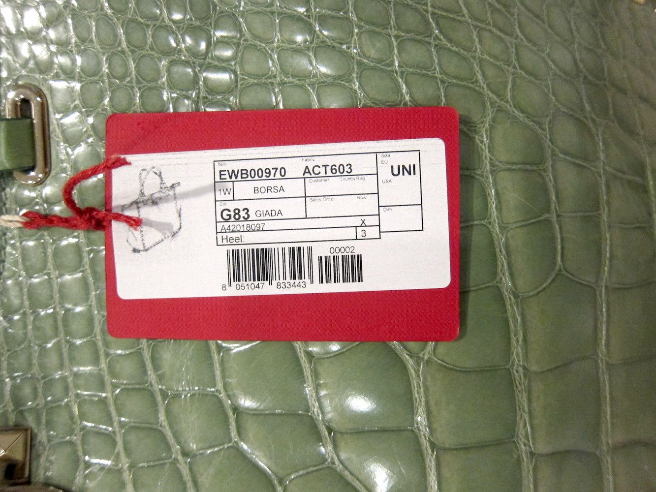 Valentino $16K MINT CROCODILE ROCKSTUD TOTE Size ONE SIZE - 10 Thumbnail