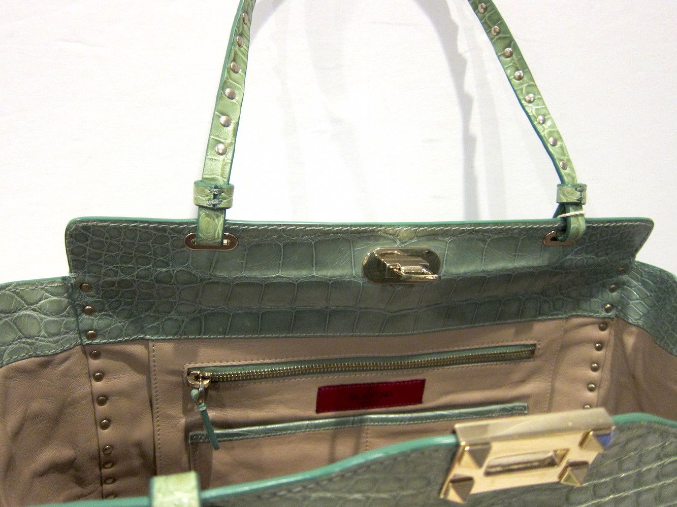 Valentino $16K MINT CROCODILE ROCKSTUD TOTE Size ONE SIZE - 12 Thumbnail