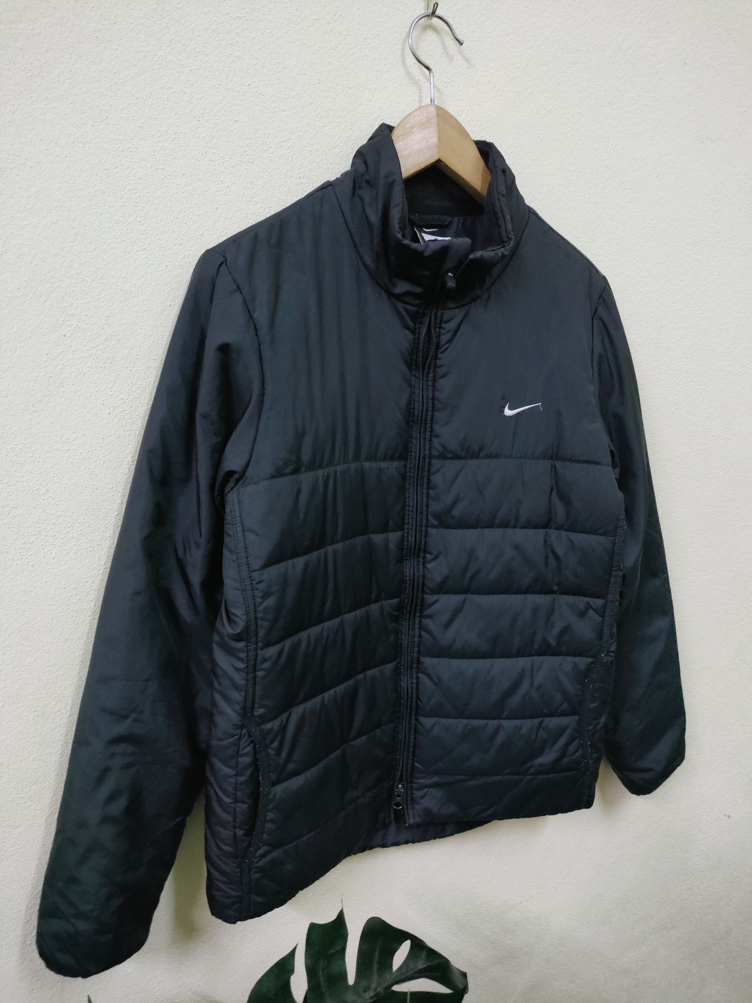 Nike × Vintage Vintage Nike Puffer Jacket Size US L / EU 52-54 / 3 - 7 Thumbnail