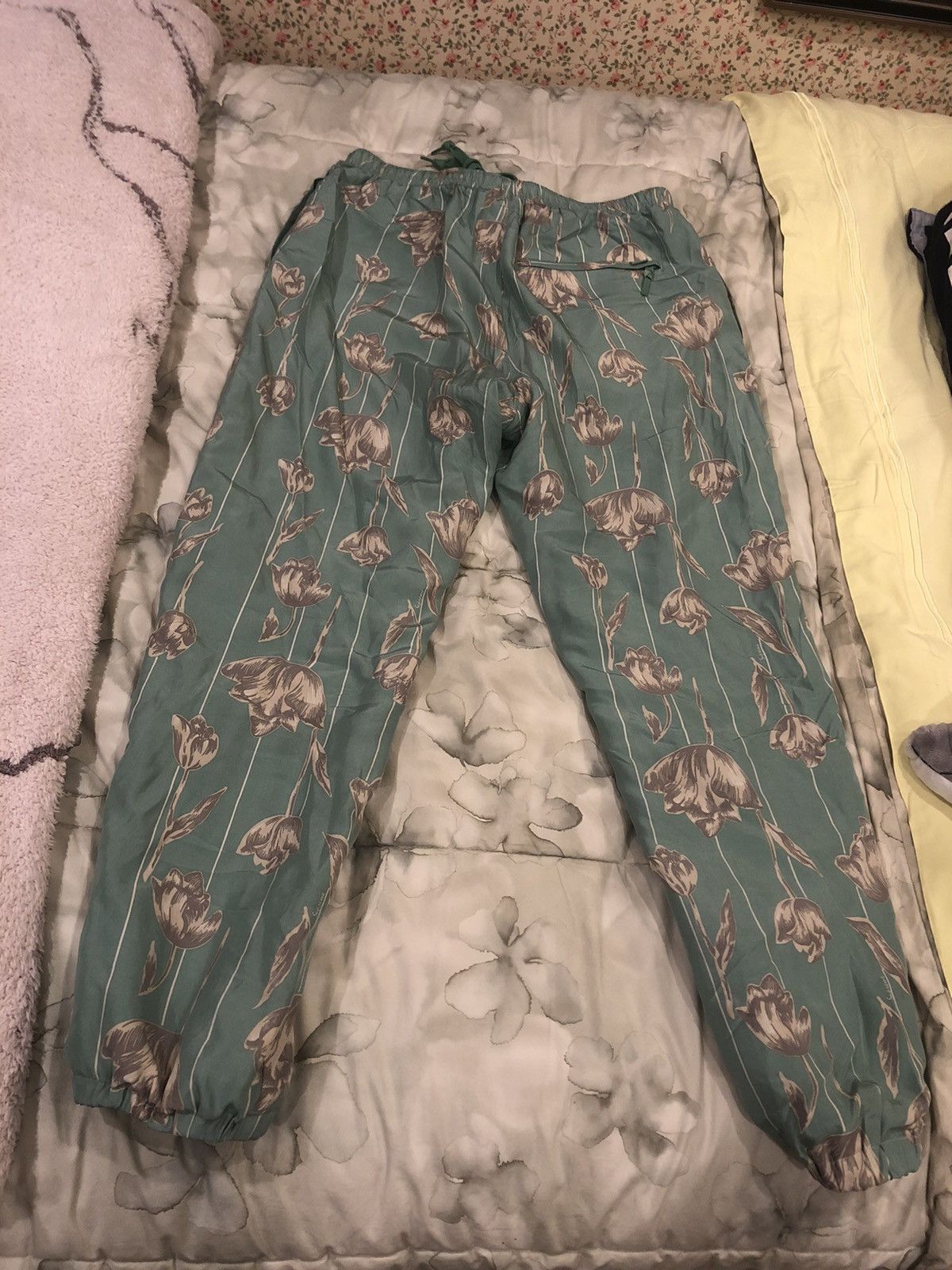 Supreme Supreme Floral Silk Track Pant - L | Grailed