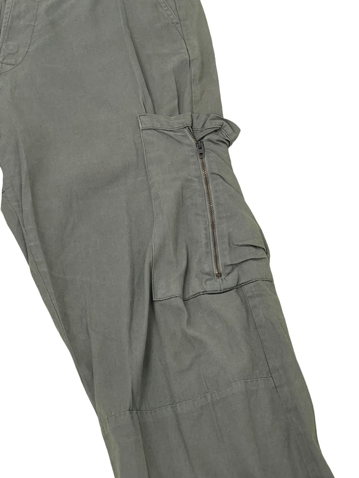 Japanese Brand Cargo Multizipped Relaxed Pant E-Play Europe 4🟦7 Size US 32 / EU 48 - 17 Thumbnail