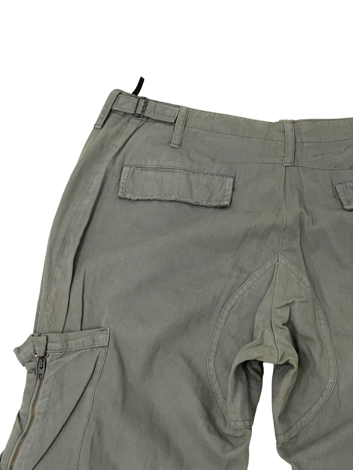 Japanese Brand Cargo Multizipped Relaxed Pant E-Play Europe 4🟦7 Size US 32 / EU 48 - 9 Thumbnail
