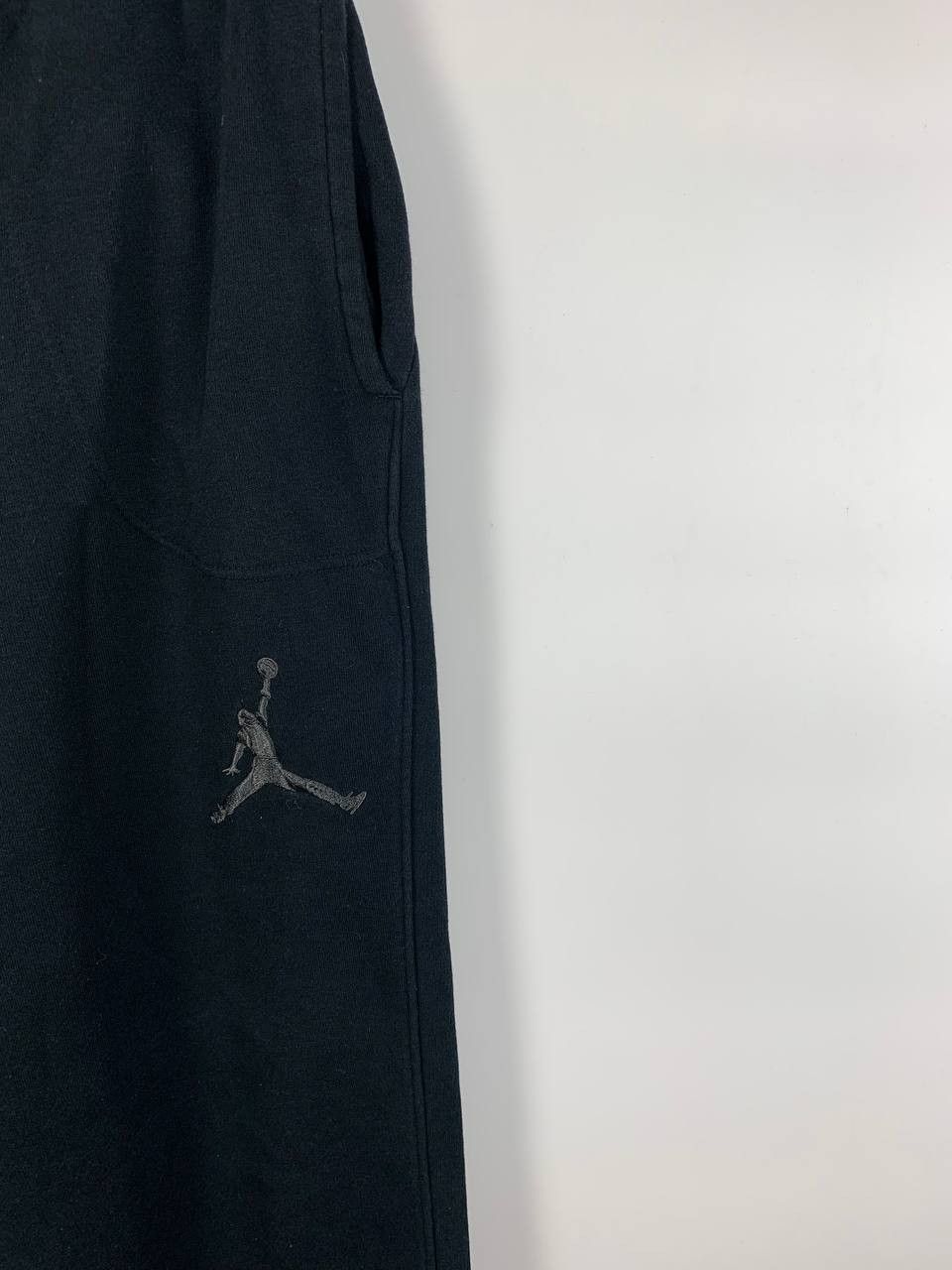 Jordan Brand Jordan Brand sweatpants black cotton M Size US 32 / EU 48 - 4 Thumbnail