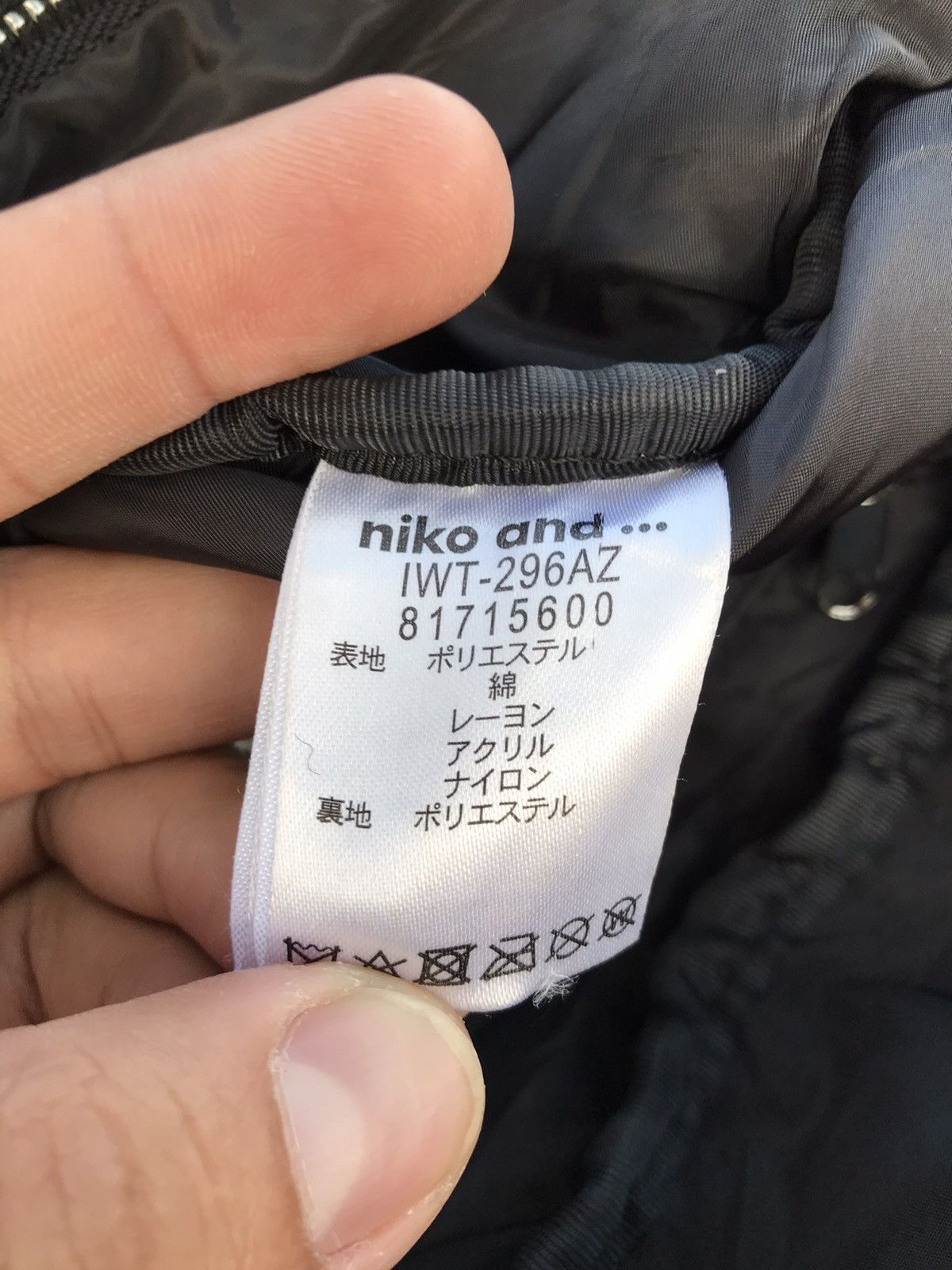 Vintage Vintage Niko and.. Sling Bag japanesebrand Size ONE SIZE - 11 Thumbnail