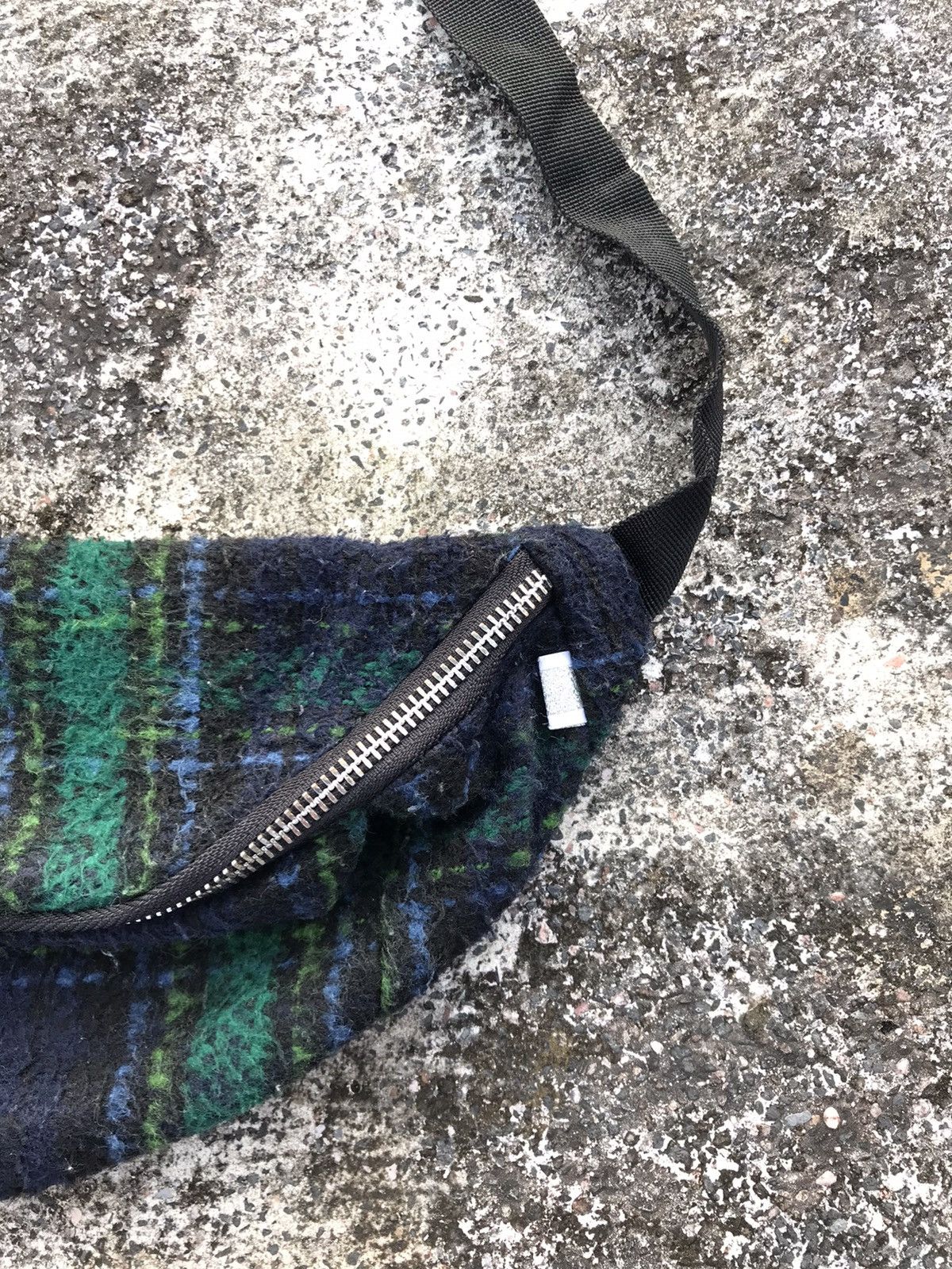 Vintage Vintage Niko and.. Sling Bag japanesebrand Size ONE SIZE - 4 Thumbnail