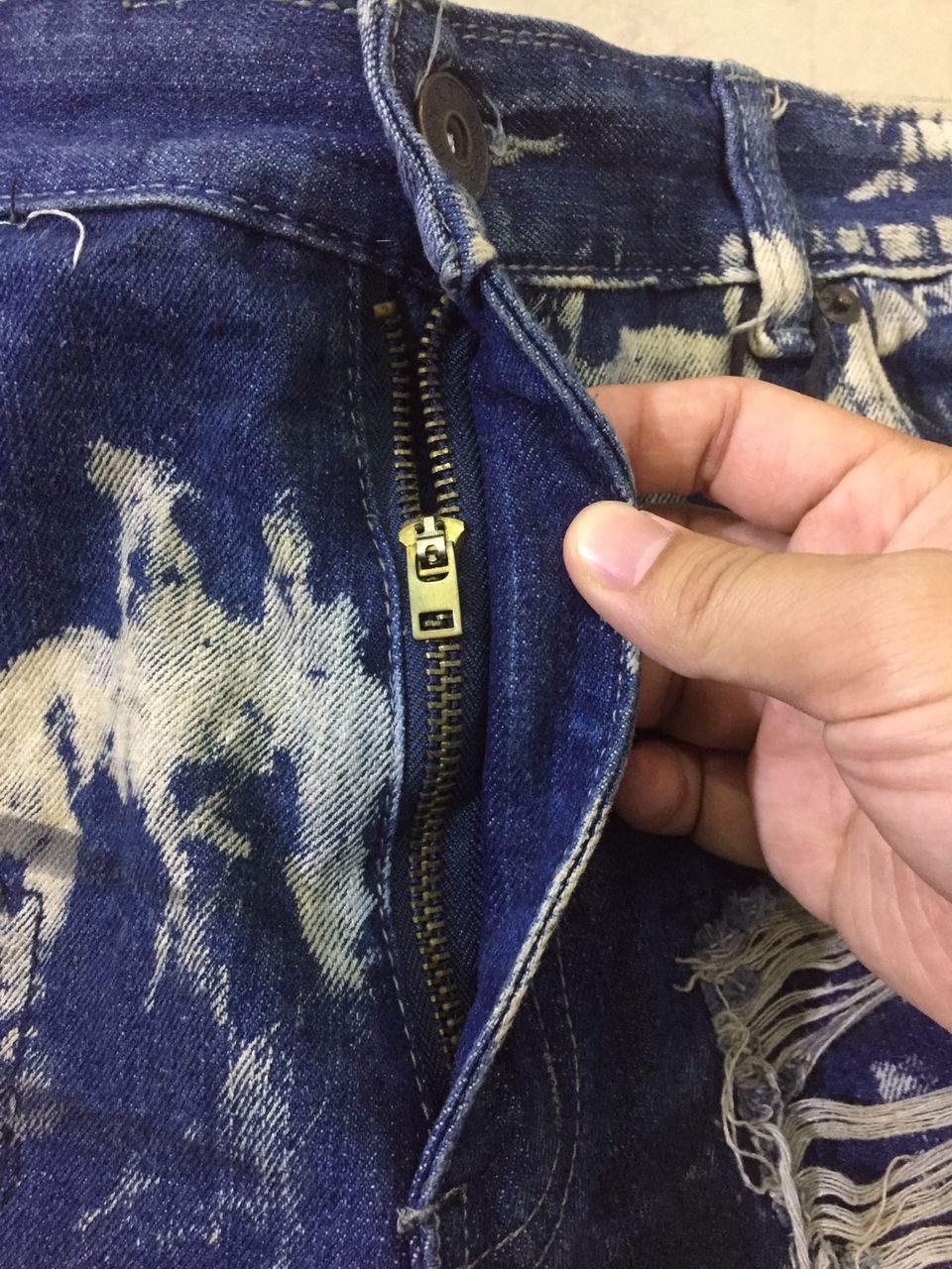 Japanese Brand × Stitch's Jeans Stitches & Rivets Destroyed Denim Jean Shorts Size US 38 / EU 54 - 7 Thumbnail