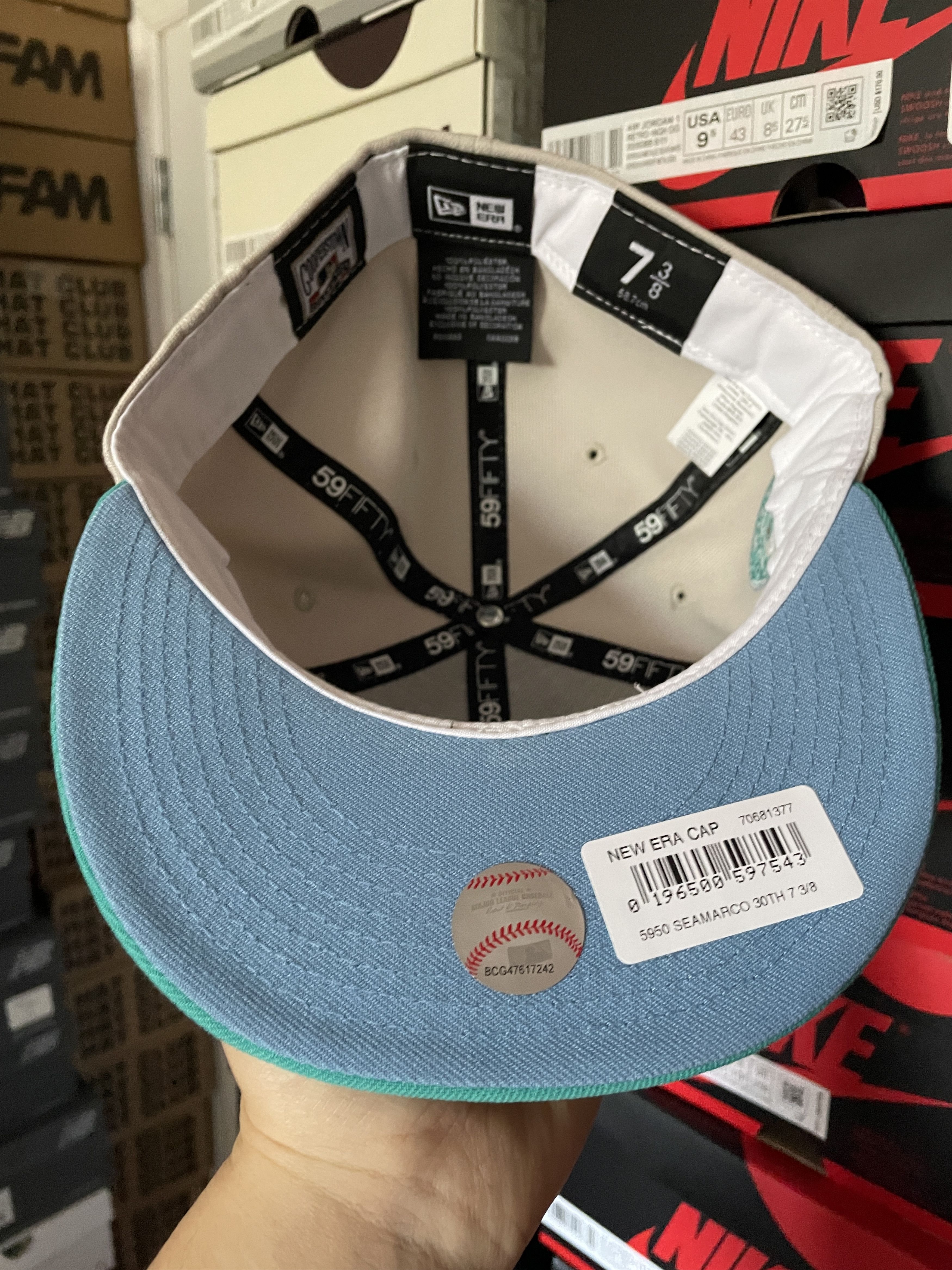 MLB × New Era White Teal Icy Squidward Seattle Mariners 7 3/8 Two 2 Tone Size ONE SIZE - 6 Thumbnail