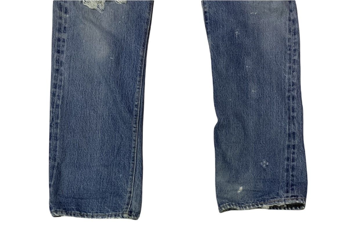 Levi's Vintage Clothing × Vintage Vintage Distressed Levi’s 501 redline #6 stamping Size US 32 / EU 48 - 9 Thumbnail