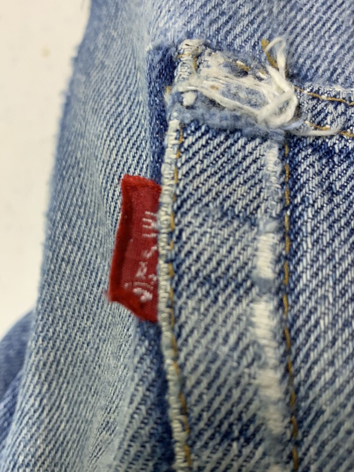 Levi's Vintage Clothing × Vintage Vintage Distressed Levi’s 501 redline #6 stamping Size US 32 / EU 48 - 25 Thumbnail