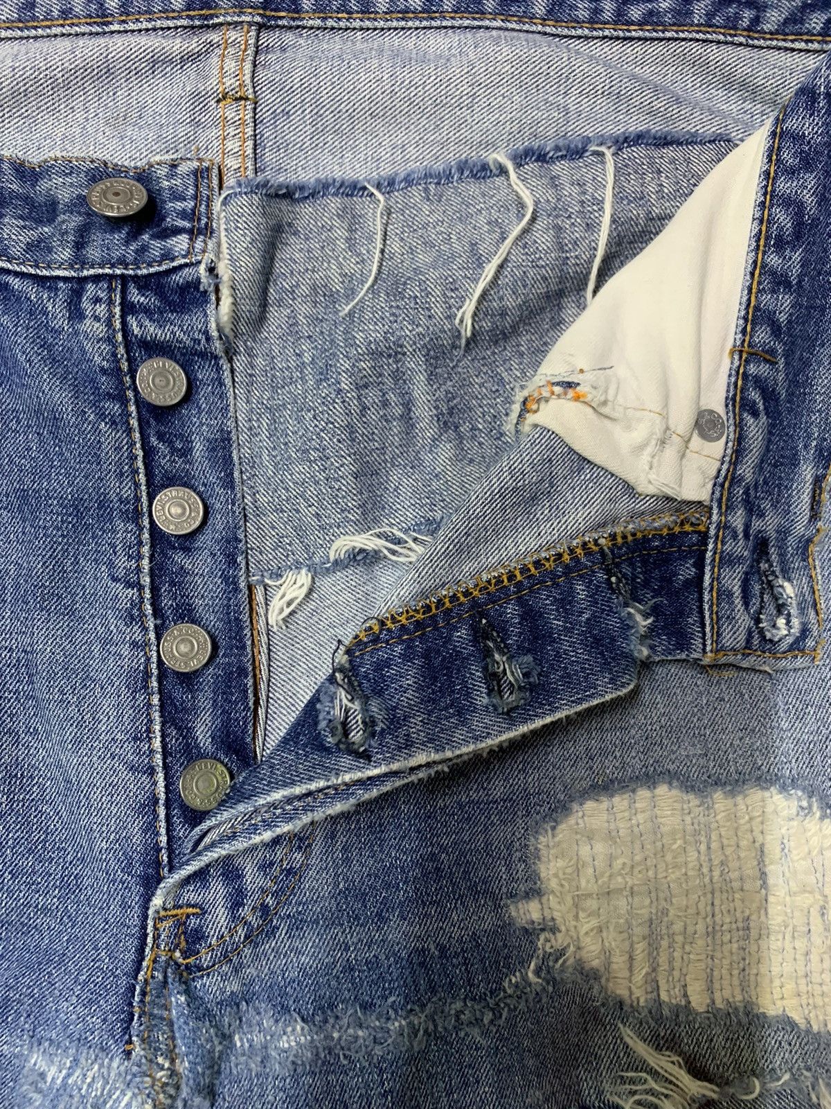 Levi's Vintage Clothing × Vintage Vintage Distressed Levi’s 501 redline #6 stamping Size US 32 / EU 48 - 18 Thumbnail