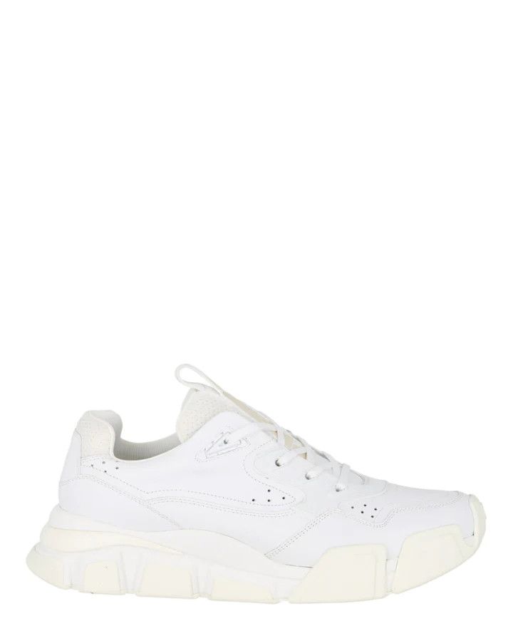 o1b1f11ly0723 Sneakers in White