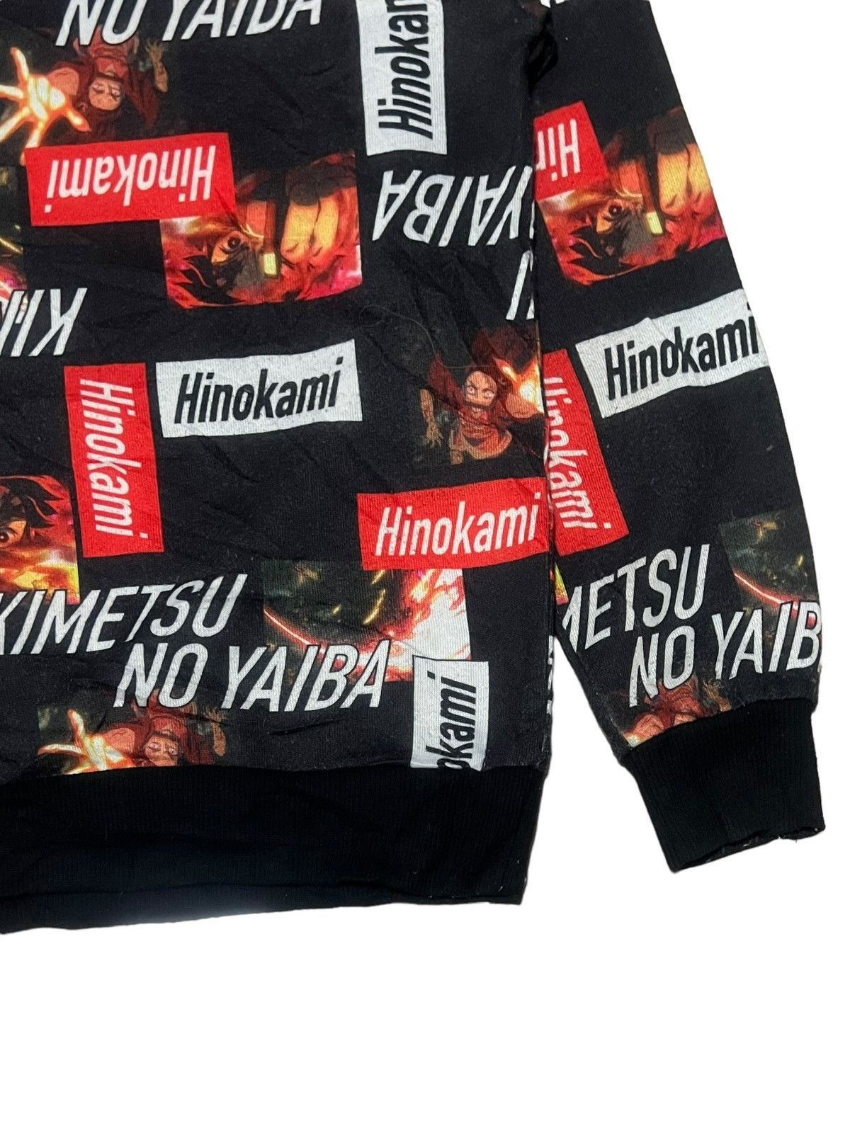 Anime DEMON SLAYER HINOKAMI KIMETSU NO YAIBA OVERPRINT HOODIE KIDS Size US XS / EU 42 / 0 - 6 Thumbnail