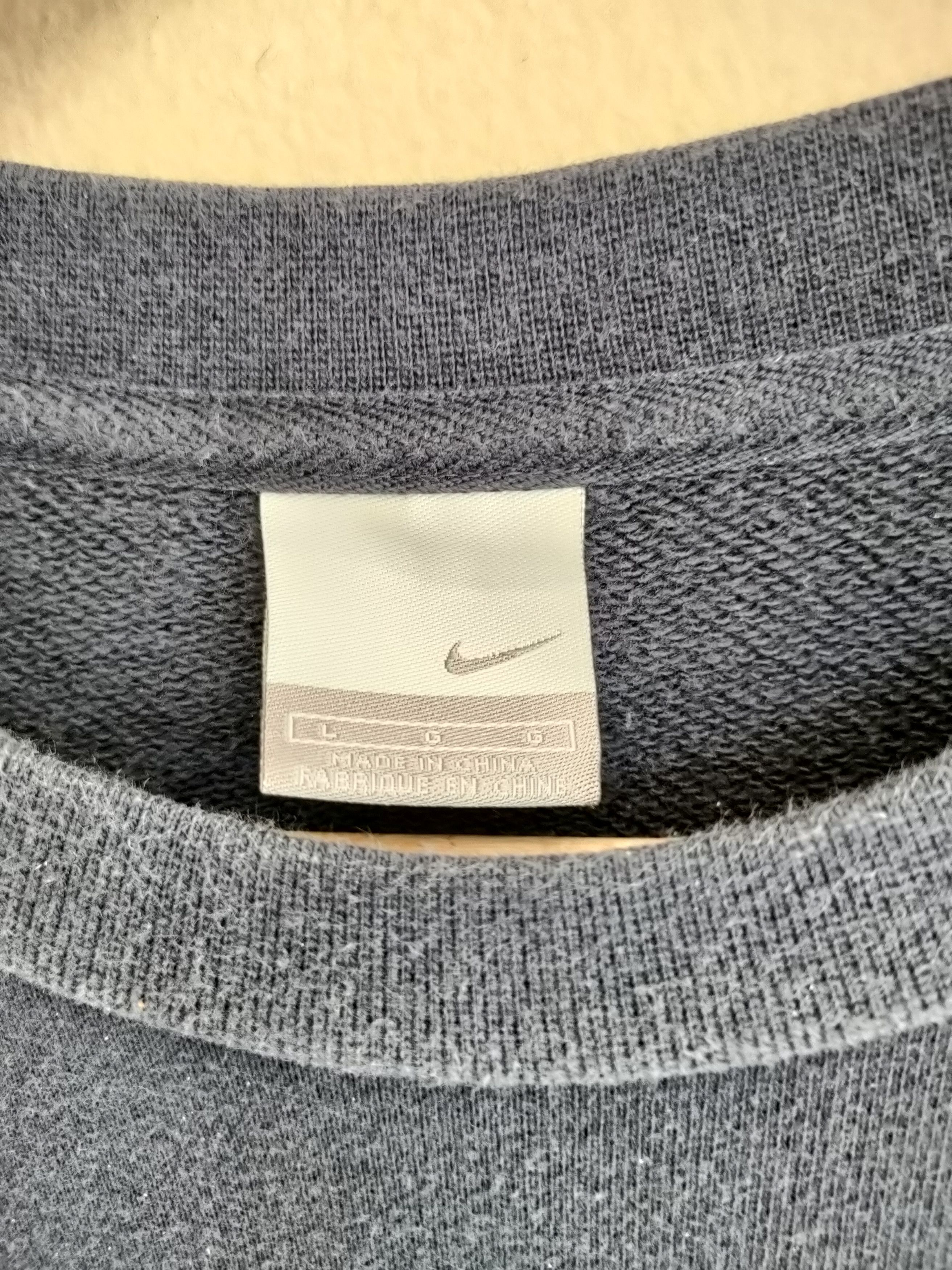 Nike Vintage Nike Y2K Sweetshirts Size US L / EU 52-54 / 3 - 2 Thumbnail