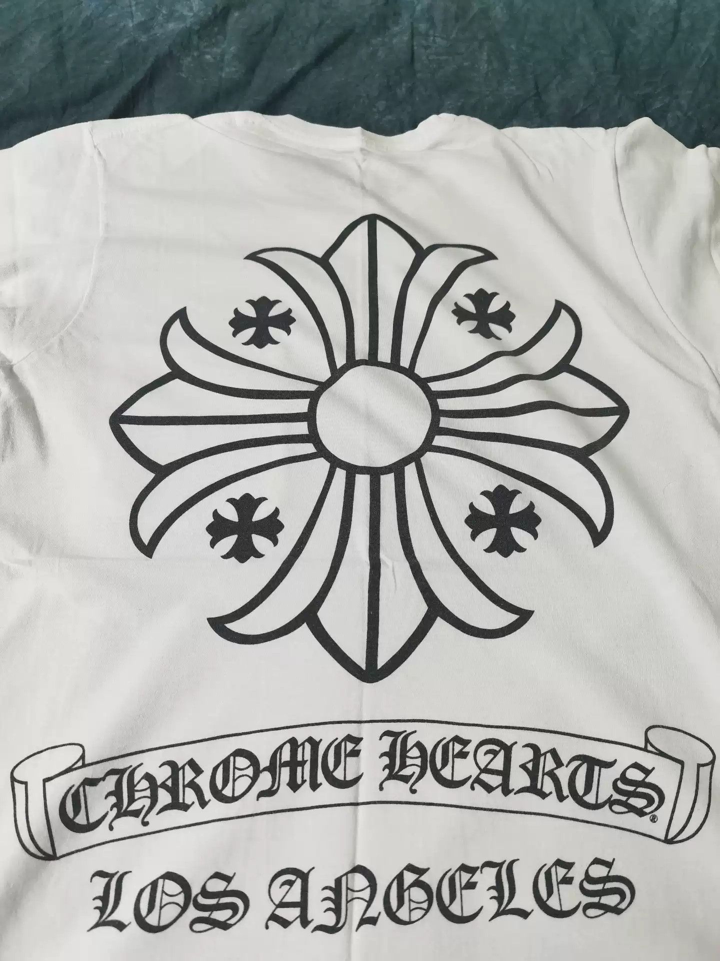 Chrome Hearts Chrome hearts white LA limited tee Size US S / EU 44-46 / 1 - 8 Thumbnail