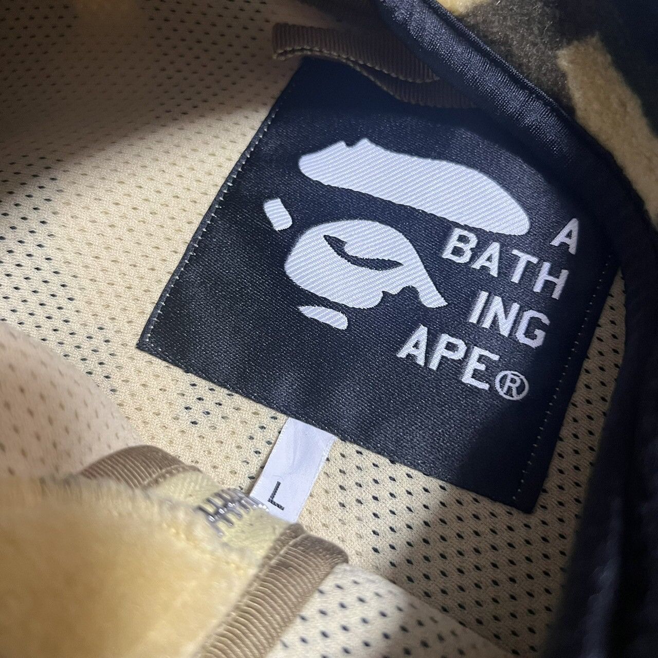 Bape BAPE fleece zip up jacket 1st Camo Size US L / EU 52-54 / 3 - 2 Preview