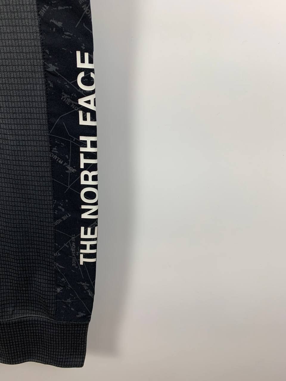 The North Face The North Face sweatpants grey L Size US 34 / EU 50 - 5 Thumbnail