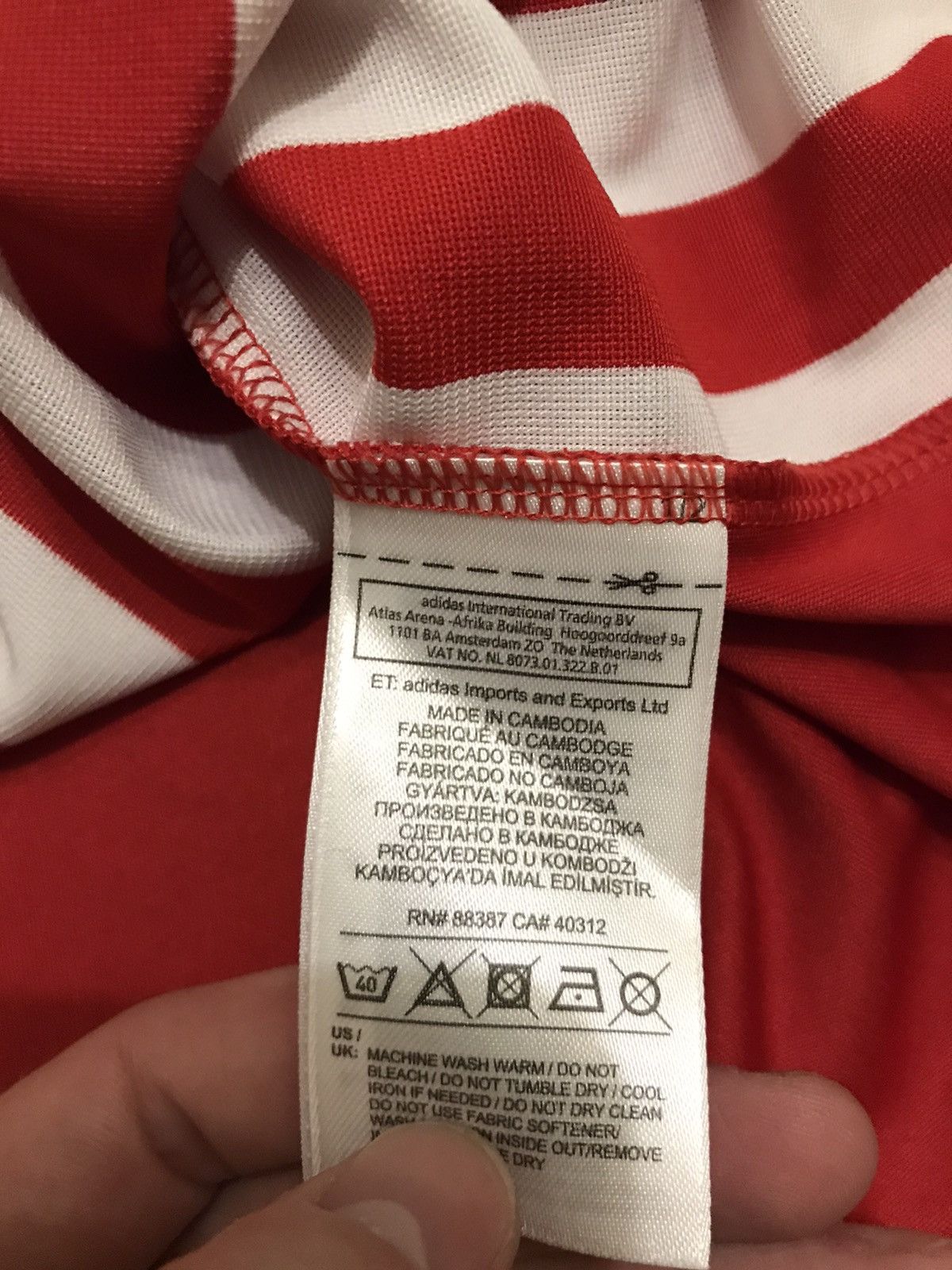 Adidas Adidas Sunderland jersey 2017 size S Size US S / EU 44-46 / 1 - 6 Thumbnail