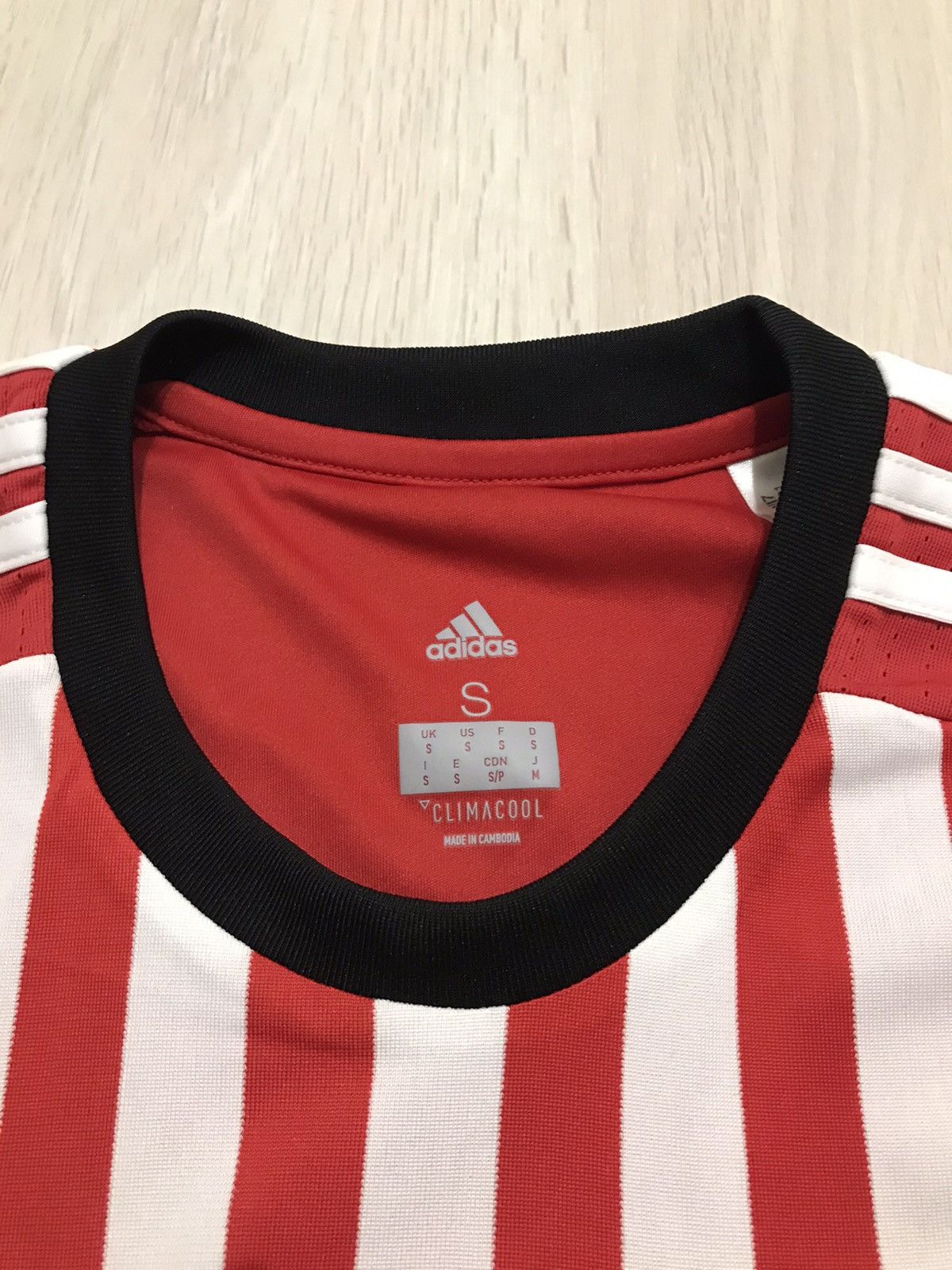 Adidas Adidas Sunderland jersey 2017 size S Size US S / EU 44-46 / 1 - 3 Thumbnail