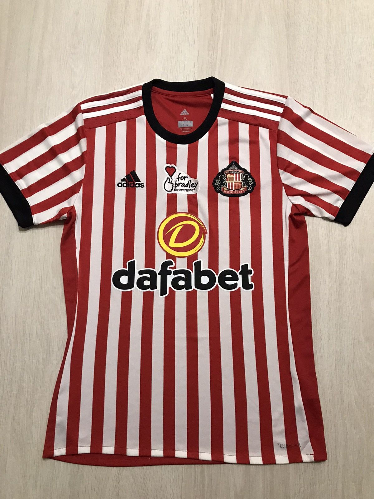 Adidas Adidas Sunderland jersey 2017 size S Size US S / EU 44-46 / 1 - 1 Thumbnail