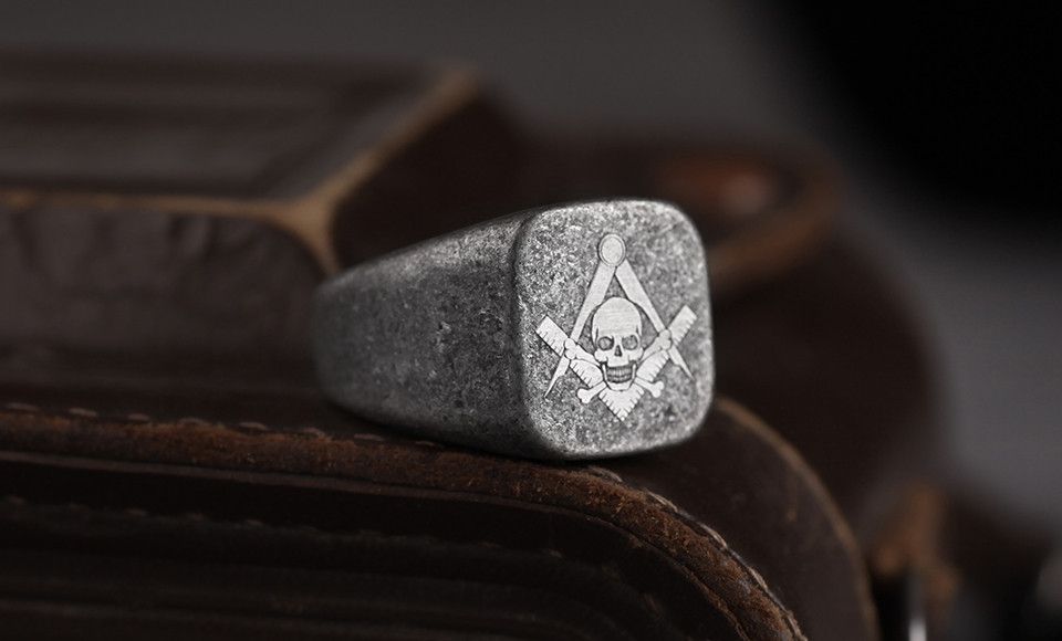 Jewelry Square Skull Ring Size ONE SIZE - 1 Thumbnail