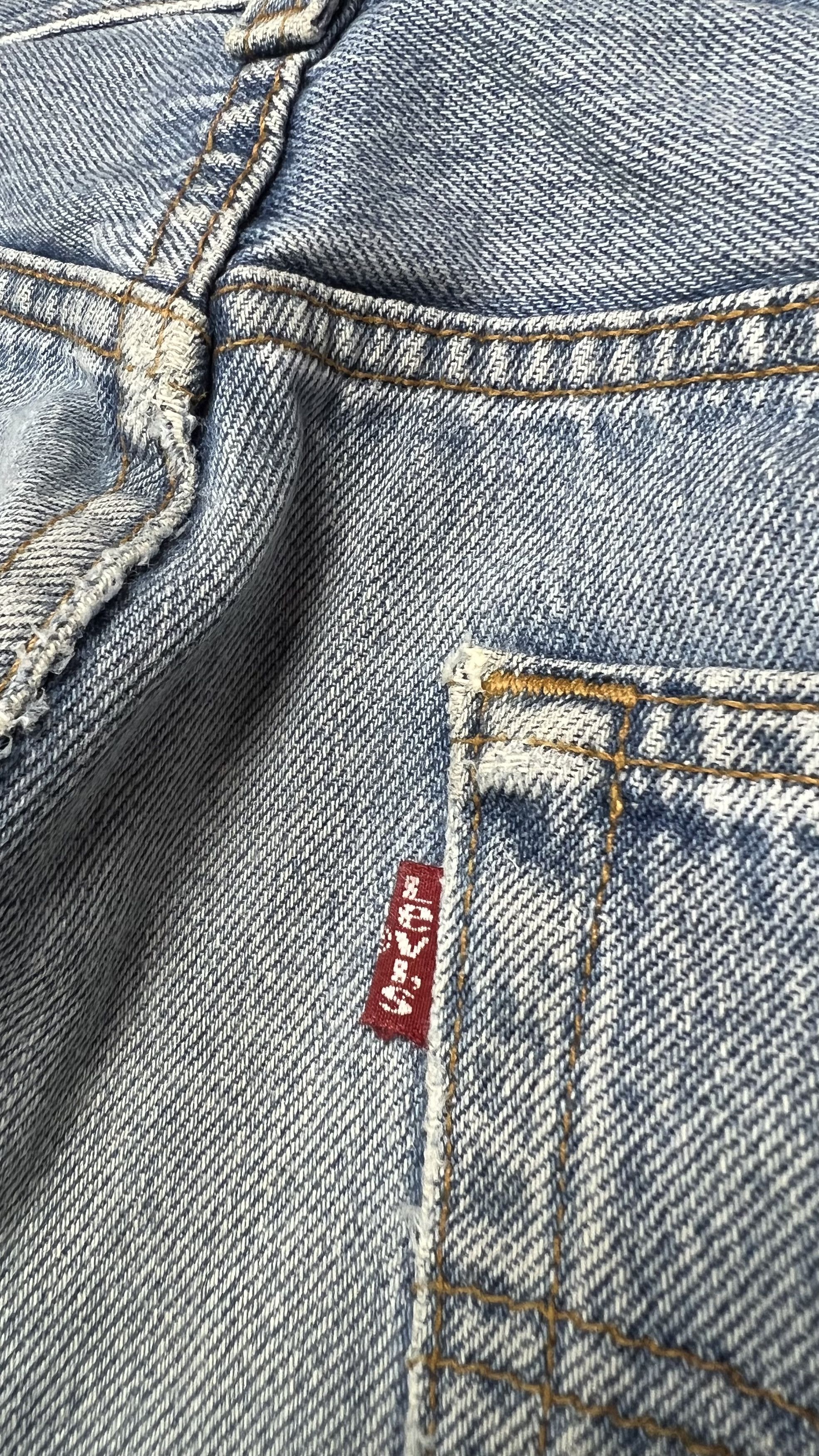Levi's Vintage Levi's 501 Distressed jeans Size US 31 - 9 Thumbnail