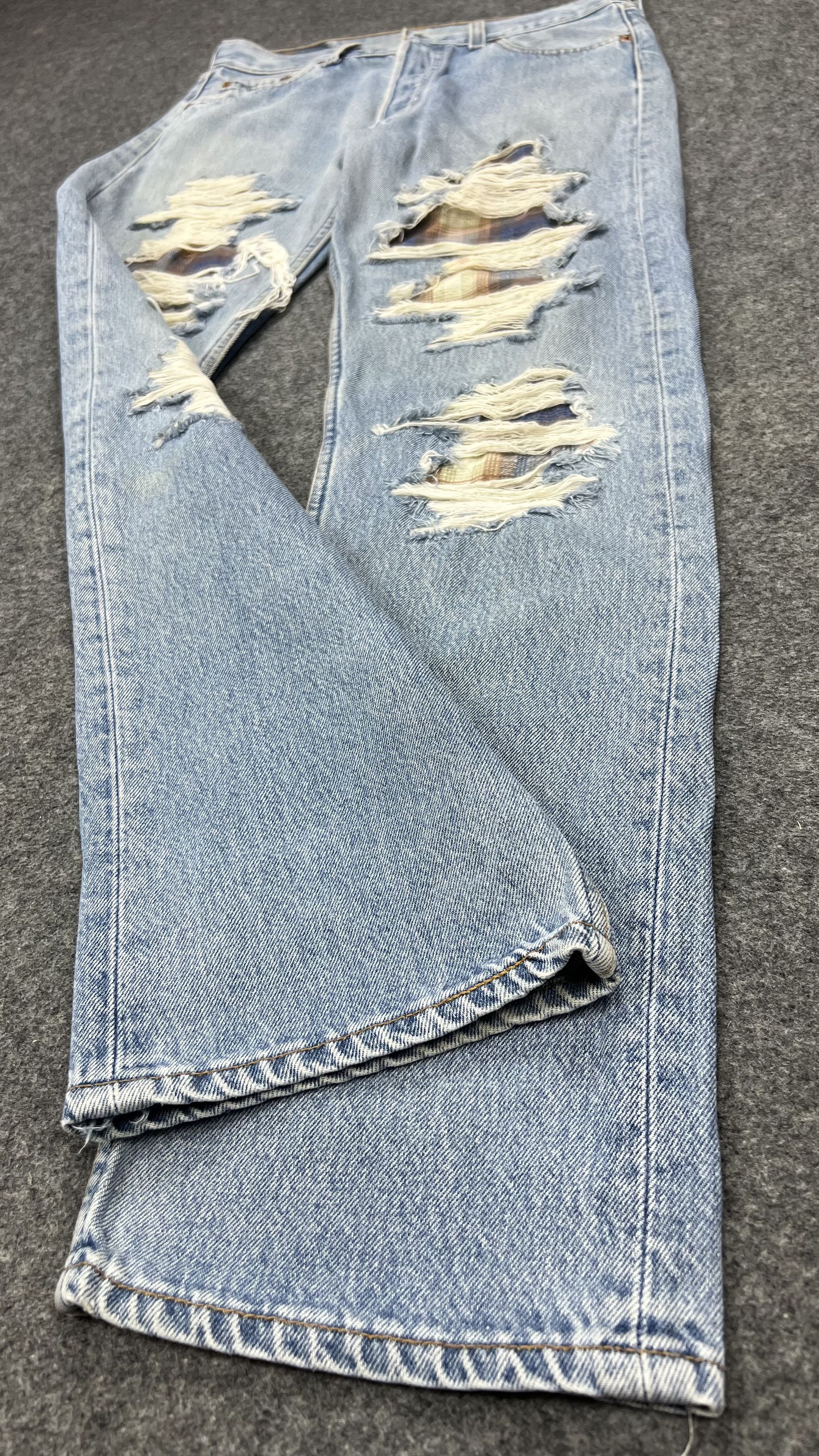 Levi's Vintage Levi's 501 Distressed jeans Size US 31 - 7 Thumbnail