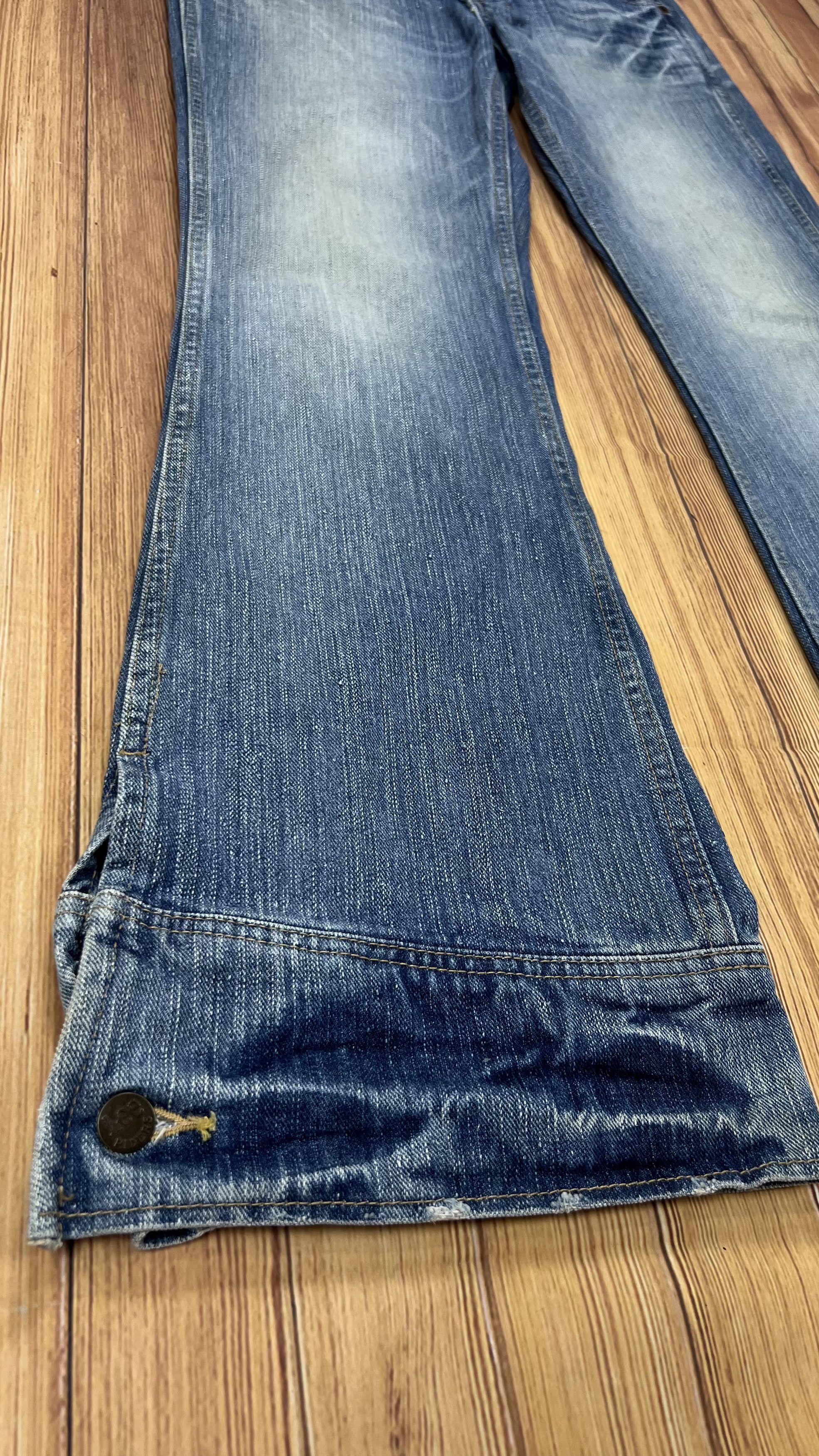 Lee Bell Bottom Lee Rider x Goya By Junmen Vintage Jeans Size US 33 - 5 Thumbnail