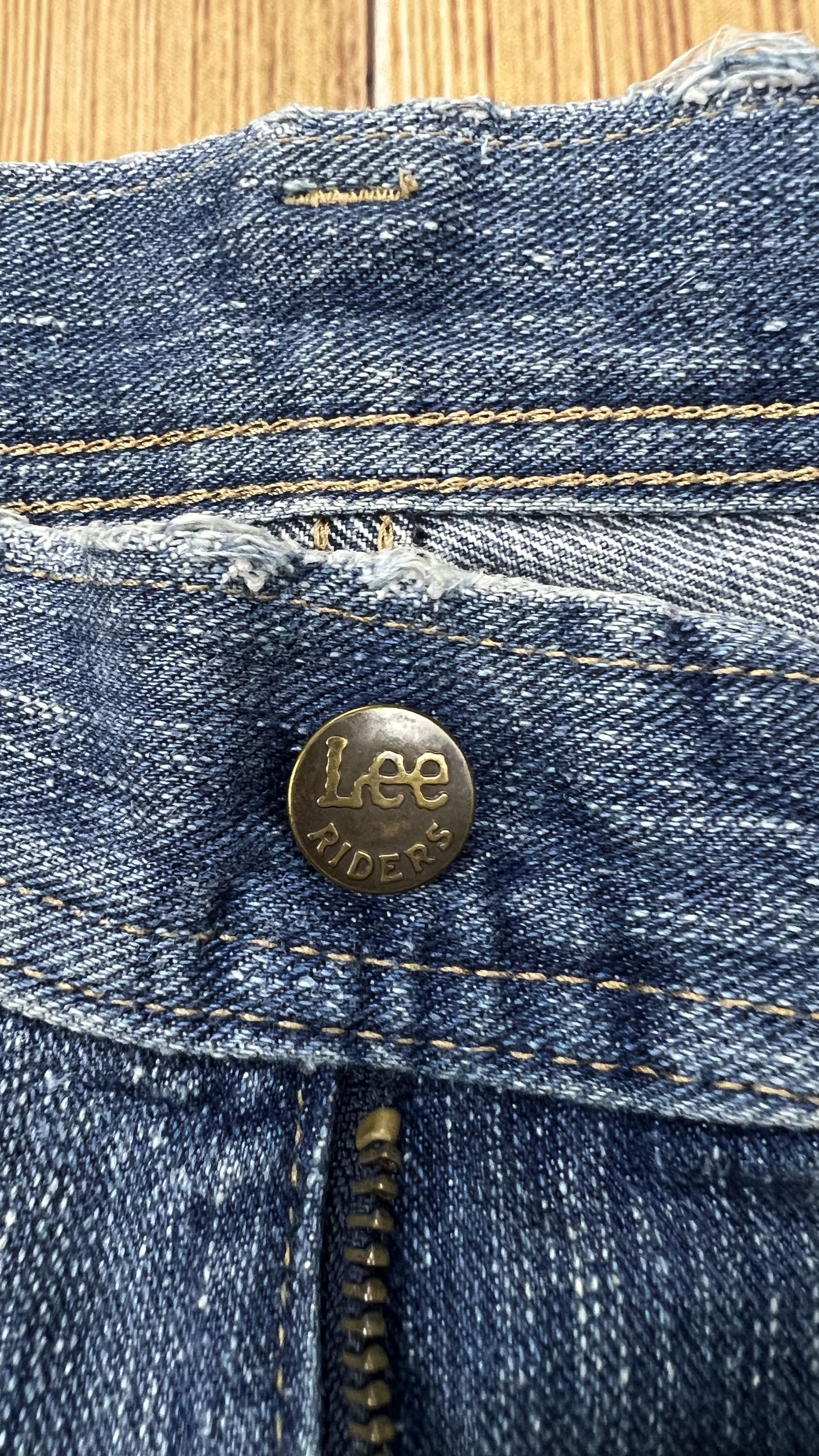 Lee Bell Bottom Lee Rider x Goya By Junmen Vintage Jeans Size US 33 - 17 Thumbnail