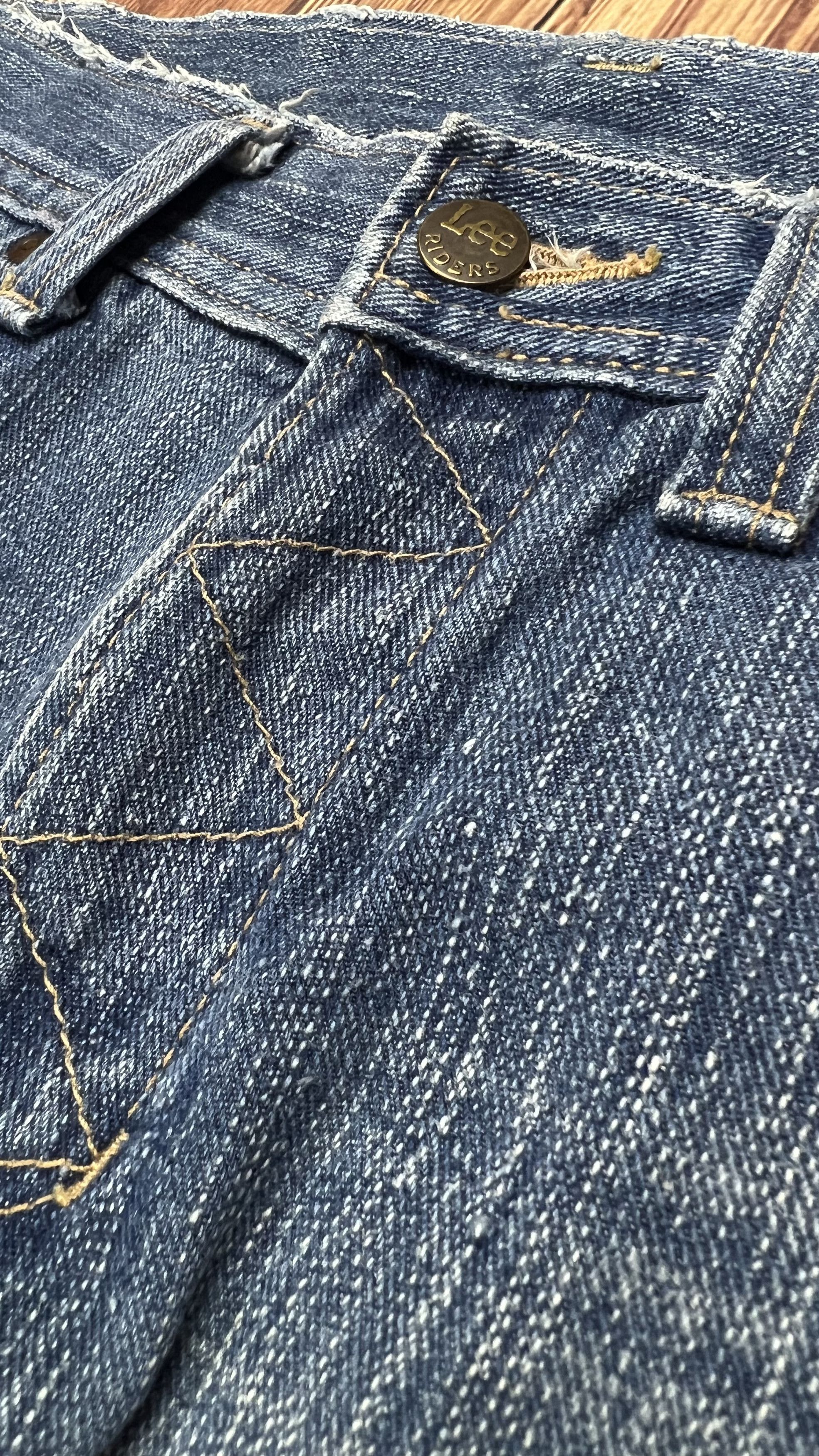 Lee Bell Bottom Lee Rider x Goya By Junmen Vintage Jeans Size US 33 - 8 Thumbnail