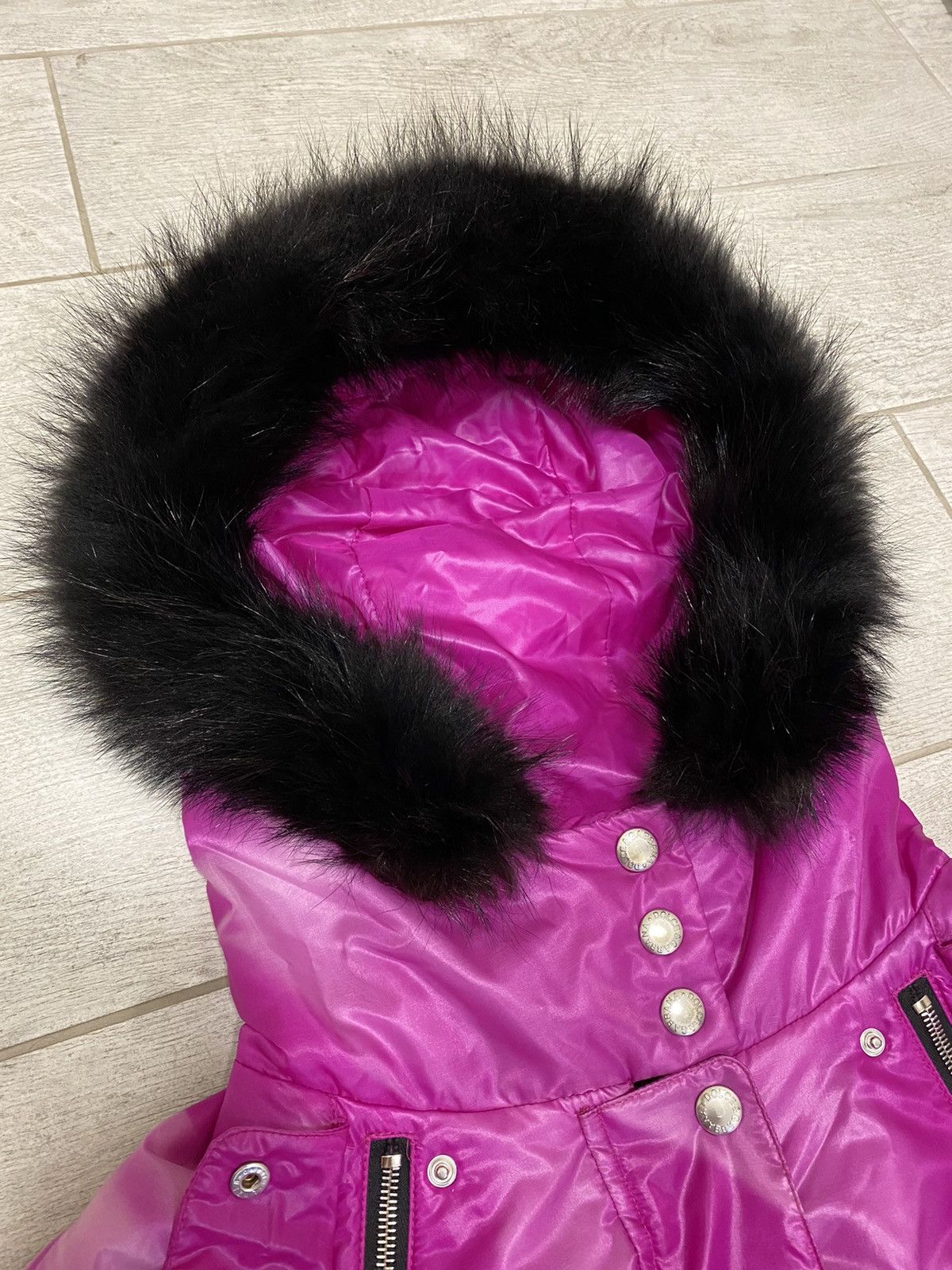 Dolce & Gabbana × Vintage Dolce & Gabbana Fuchsia Cropped Hooded Raccoon Trim Jacket Size US XS / EU 42 / 0 - 11 Thumbnail