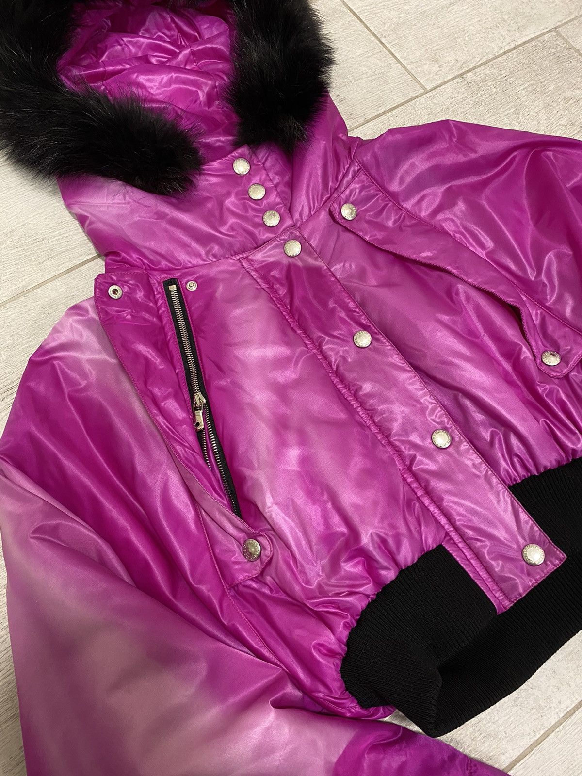 Dolce & Gabbana × Vintage Dolce & Gabbana Fuchsia Cropped Hooded Raccoon Trim Jacket Size US XS / EU 42 / 0 - 7 Thumbnail