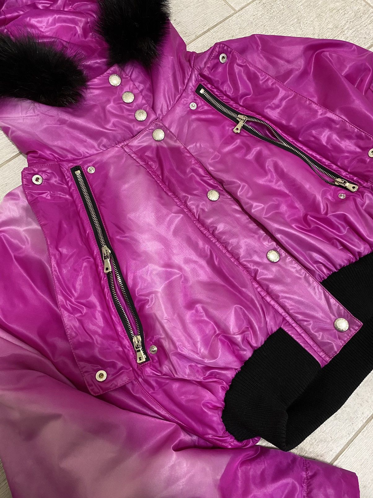 Dolce & Gabbana × Vintage Dolce & Gabbana Fuchsia Cropped Hooded Raccoon Trim Jacket Size US XS / EU 42 / 0 - 8 Thumbnail