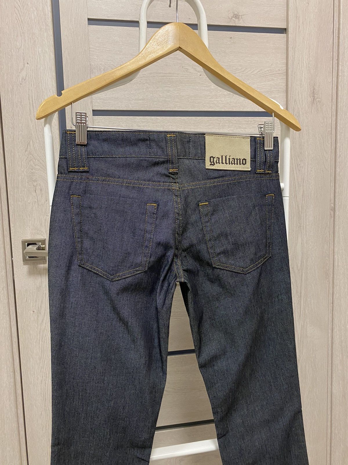 John Galliano × Vintage NWT Galliano Vintage Made in Italy Dark Grey Women’s Jeans Size 26" / US 2 / IT 38 - 9 Thumbnail