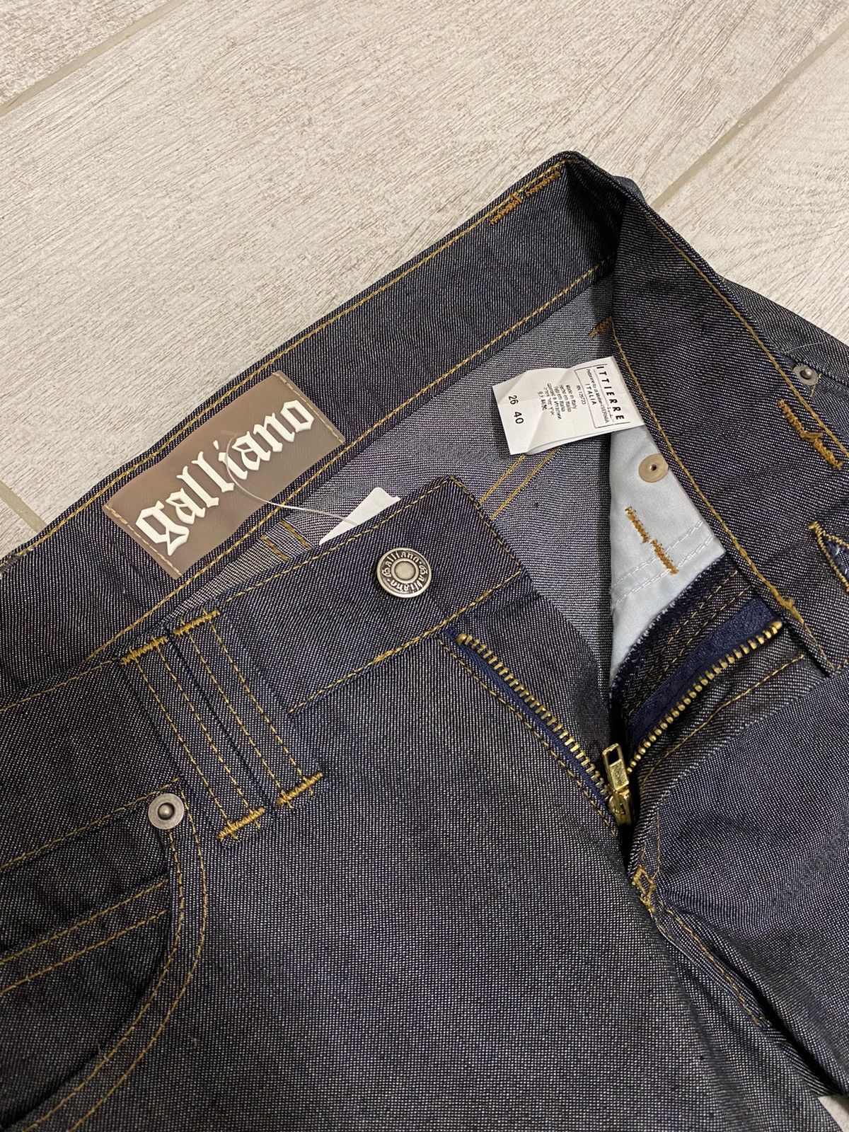 John Galliano × Vintage NWT Galliano Vintage Made in Italy Dark Grey Women’s Jeans Size 26" / US 2 / IT 38 - 12 Thumbnail